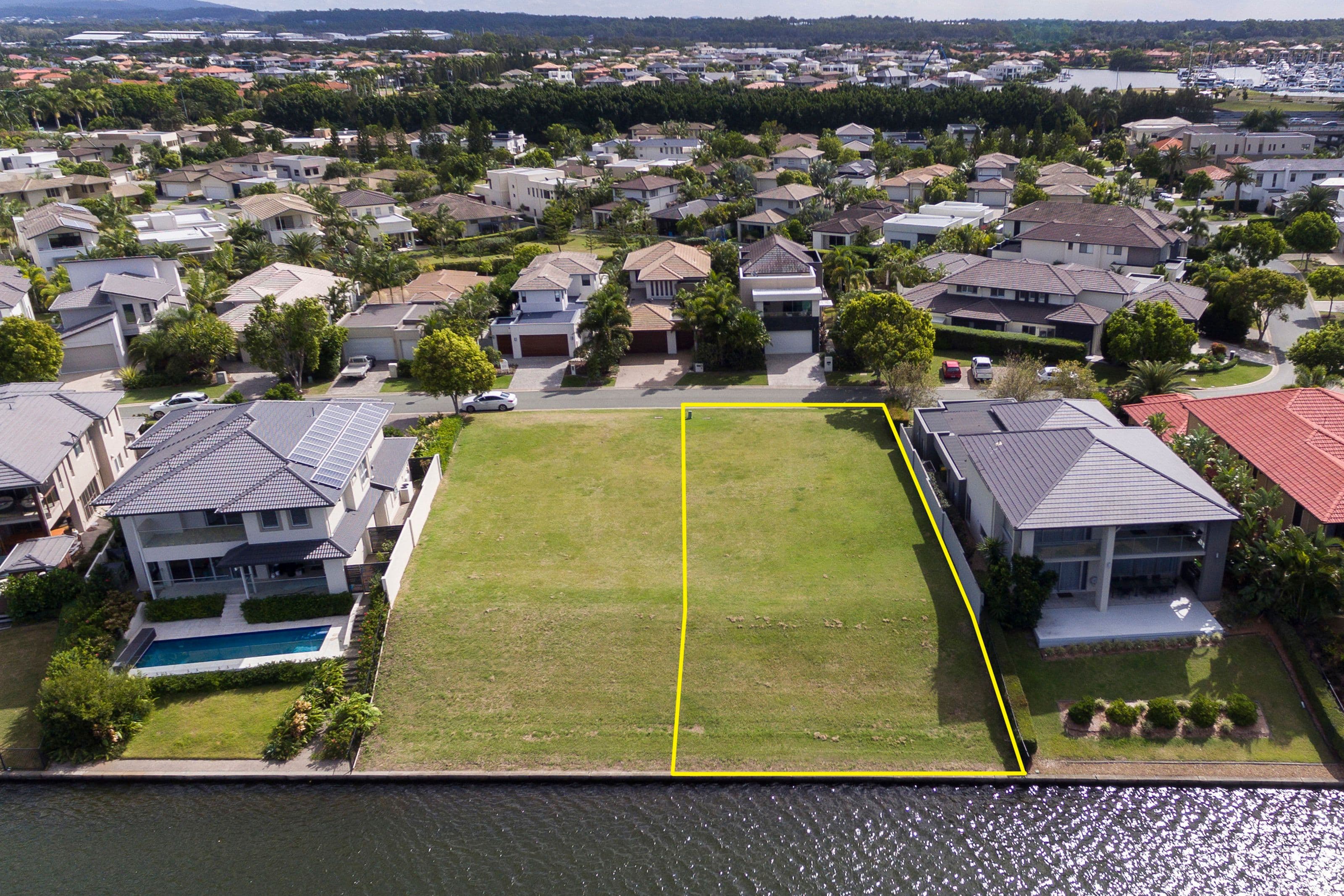 6183 Bolsena Circuit, Hope Island QLD 4212, Hope Island - Thumbnail 7