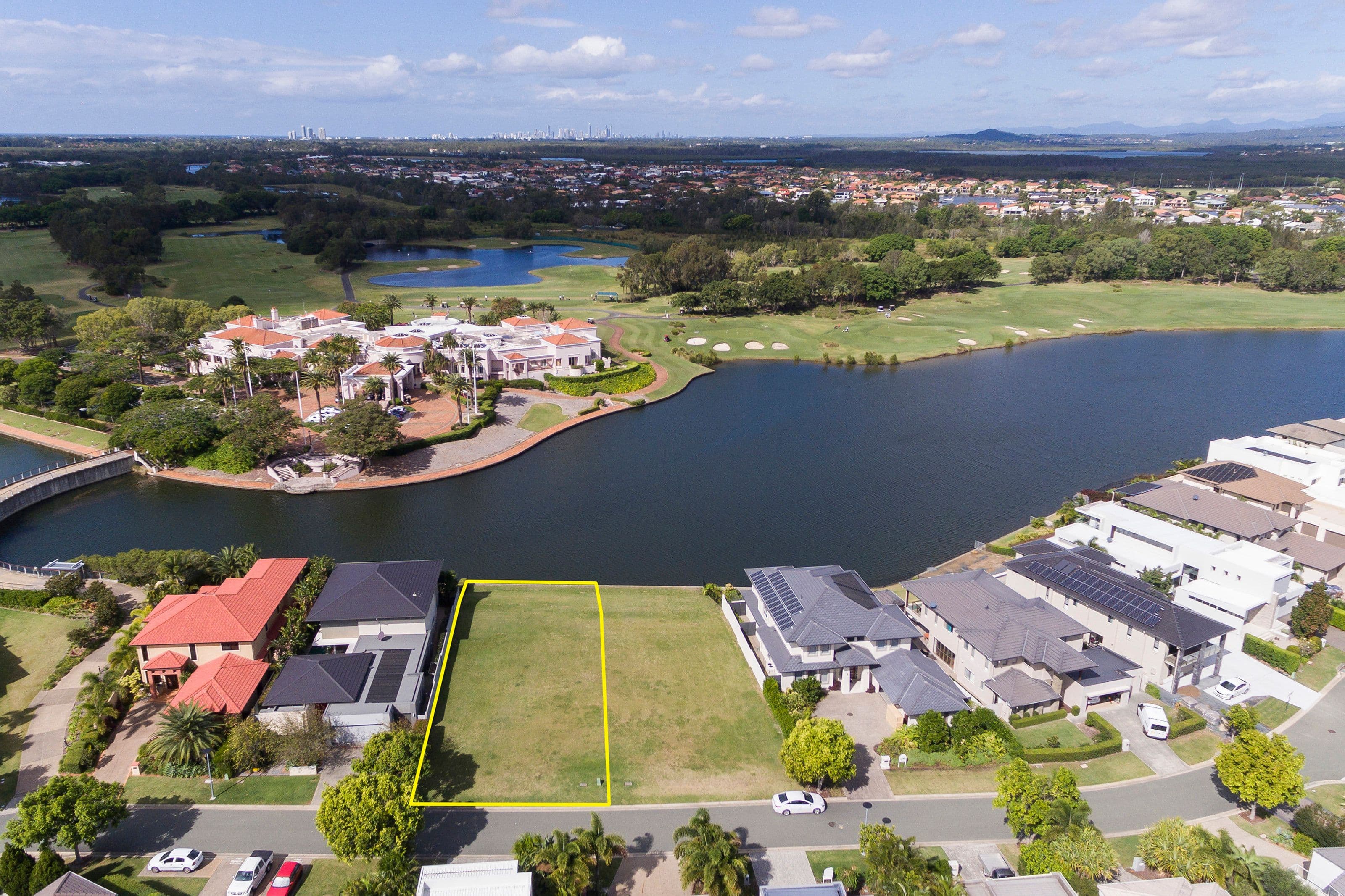 6183 Bolsena Circuit, Hope Island QLD 4212, Hope Island - Thumbnail 8