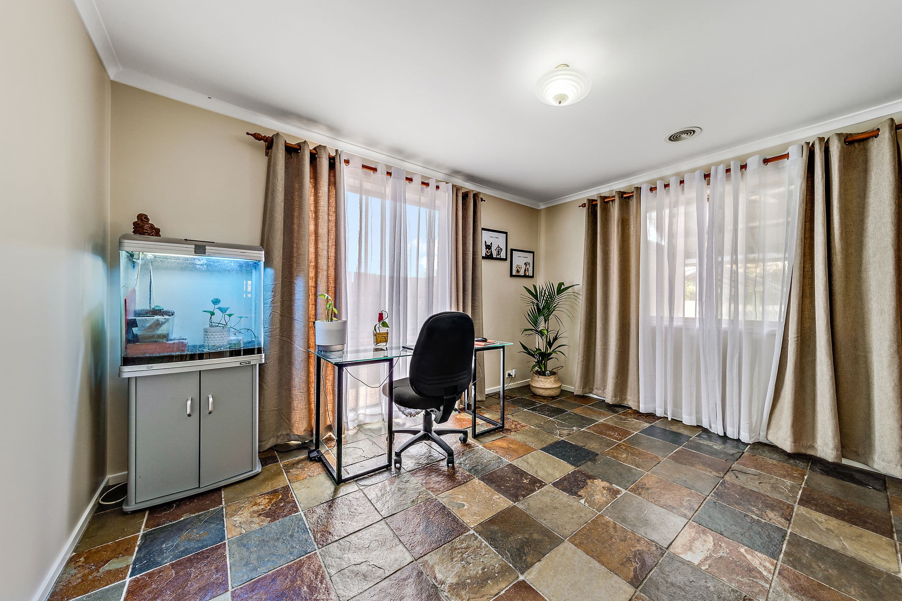 9 Beaumaris Street, Conder ACT 2906, Conder - Thumbnail 6