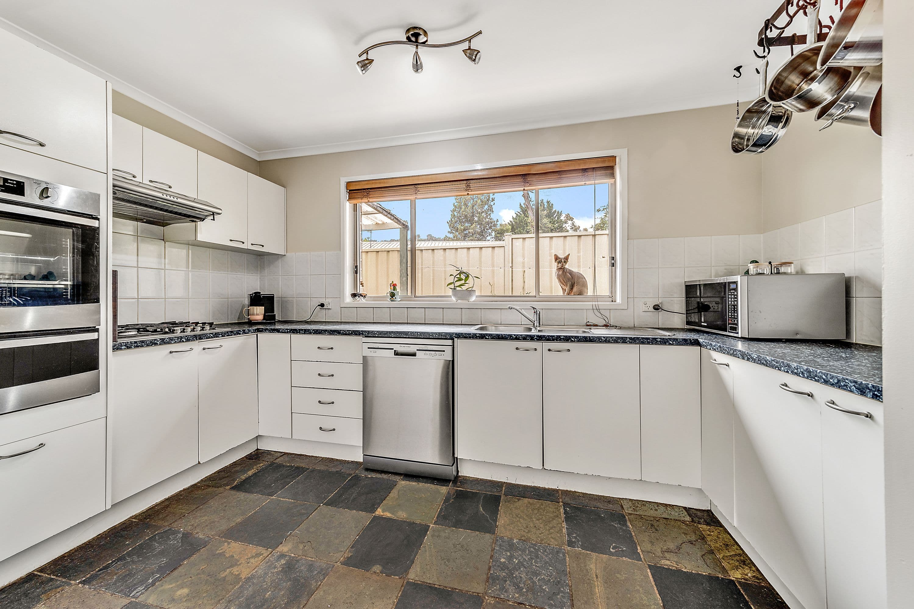 9 Beaumaris Street, Conder ACT 2906, Conder - Thumbnail 8