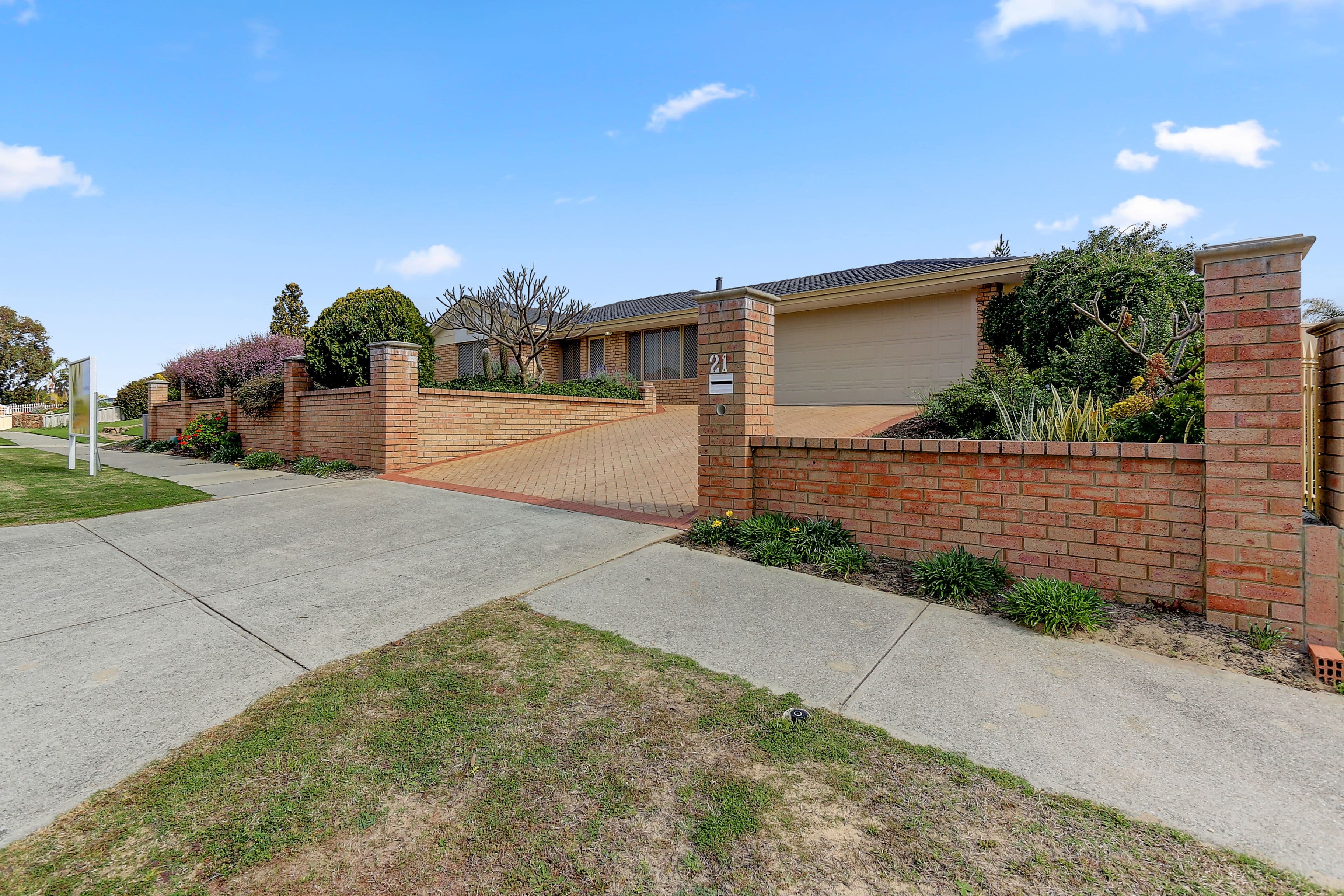 21 St Lawrence Drive, Beechboro WA 6063, Beechboro - Thumbnail 2