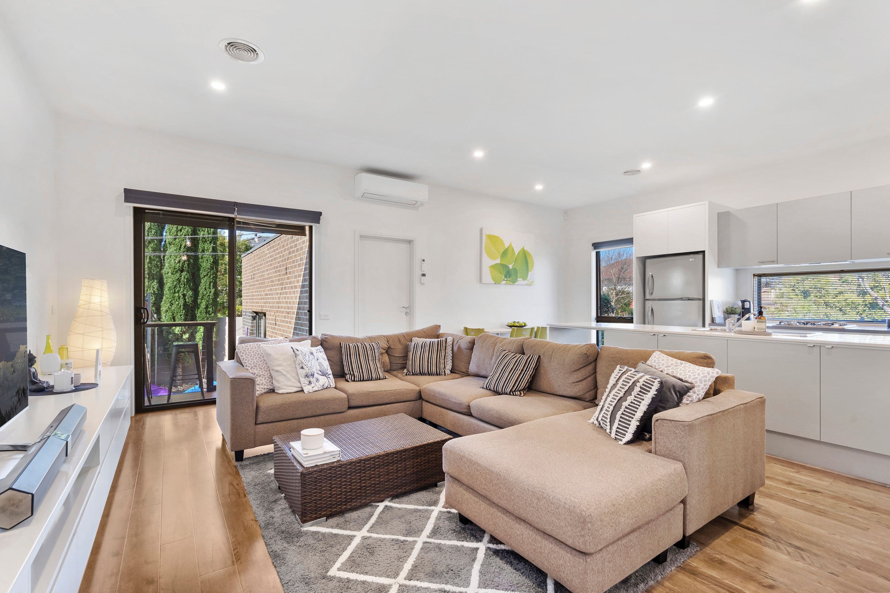 47 Waverley Park Drive, Mulgrave VIC 3170, Mulgrave - Thumbnail 6