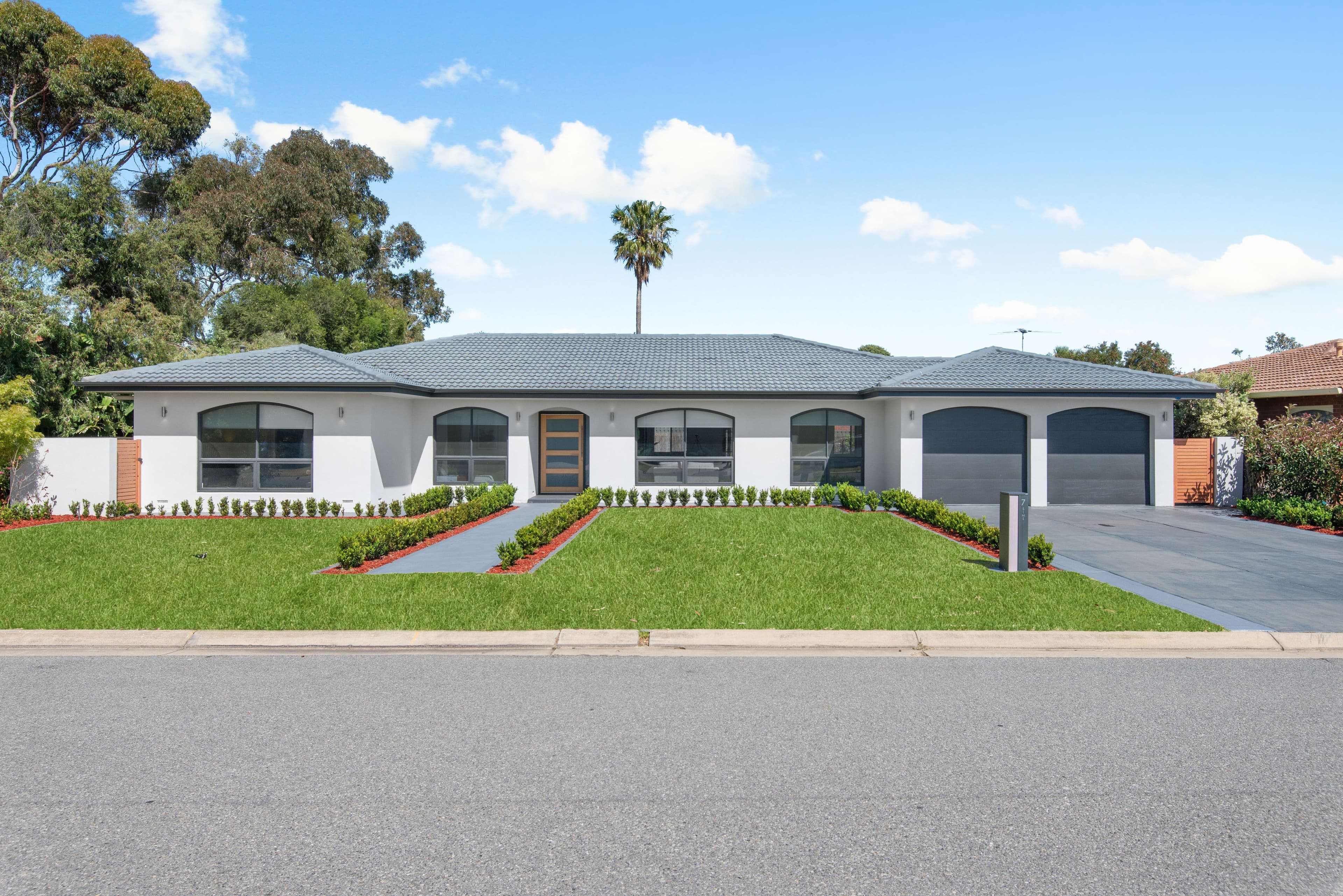 7 Sims Crescent, West Lakes SA 5021, West Lakes - Image 1