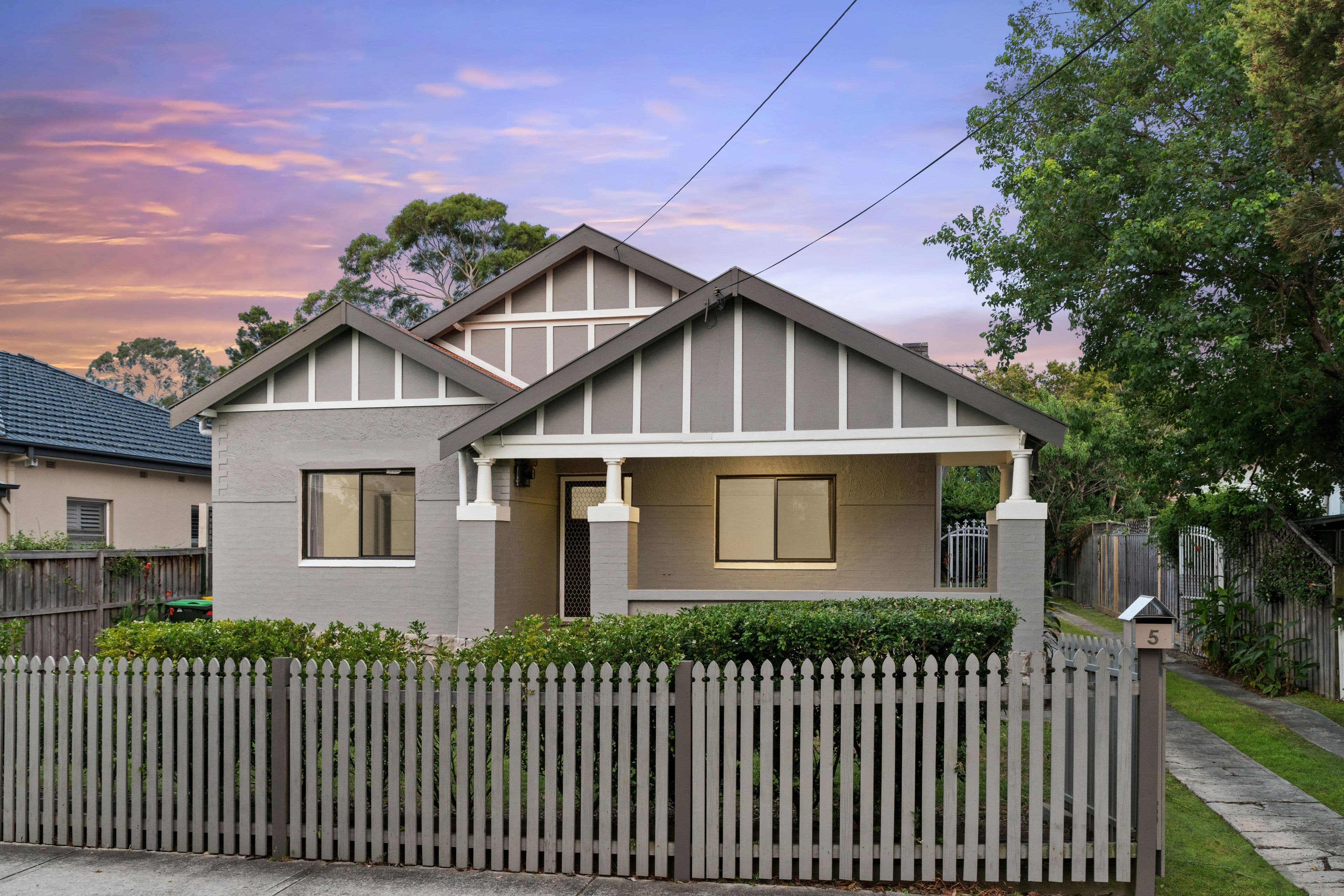 5 Baringa Road, Northbridge - Image 1