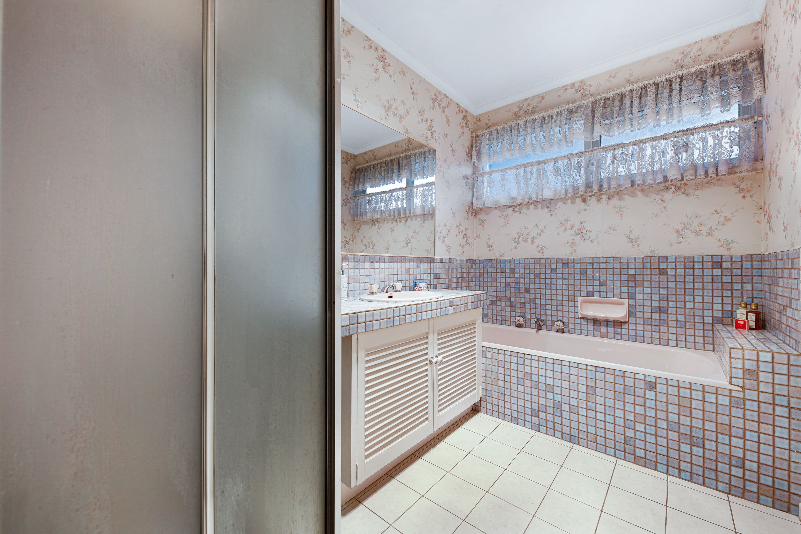 2 Crosby Drive, Glen Waverley VIC 3150, Glen Waverley - Thumbnail 7