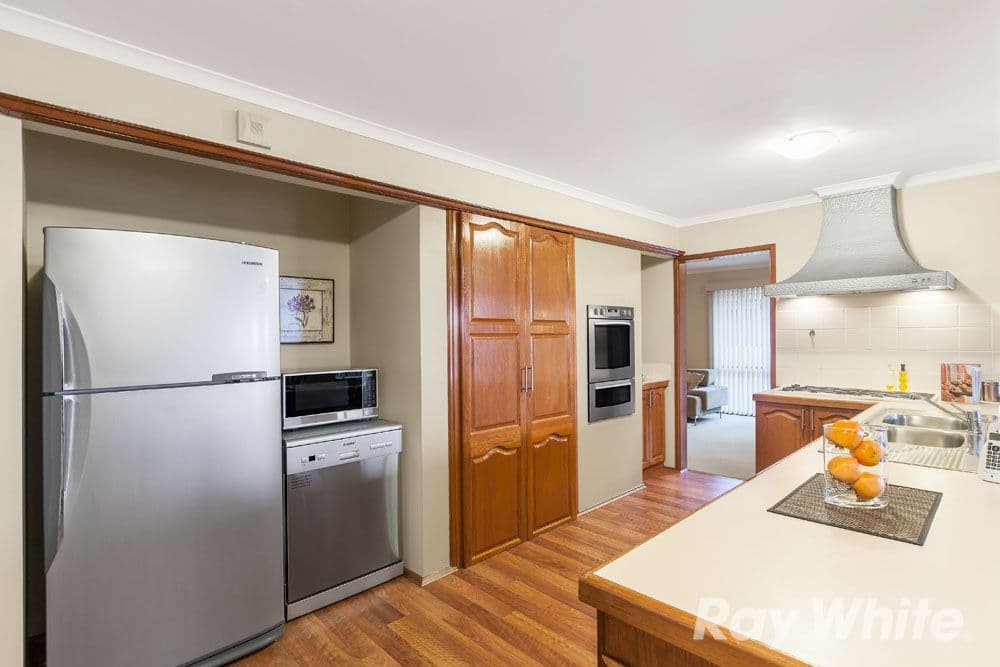 107 Pindari Avenue, Mill Park VIC 3082, Mill Park - Thumbnail 2