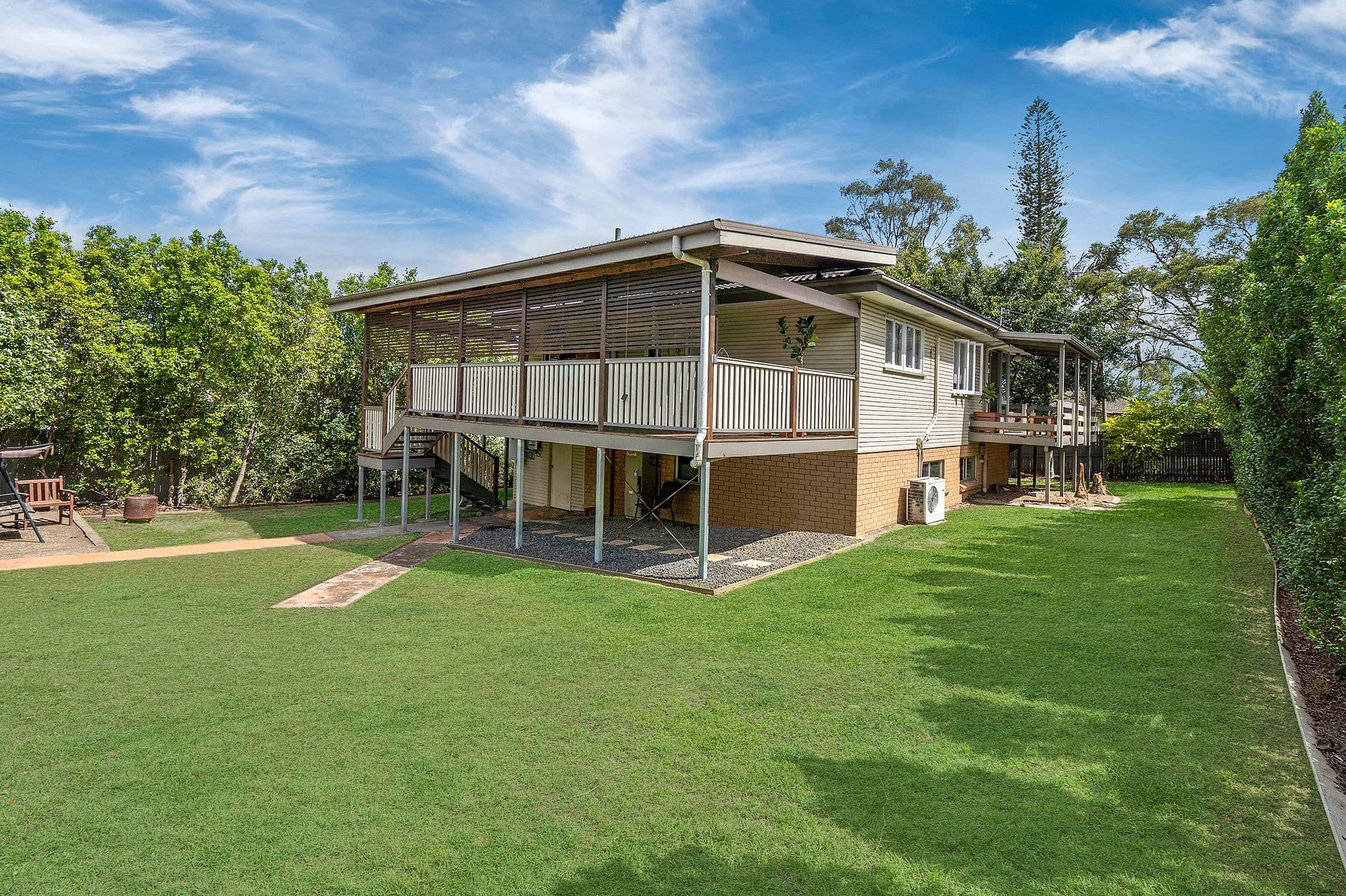15 Olivella Street, Mansfield QLD 4122, Mansfield - Thumbnail 2
