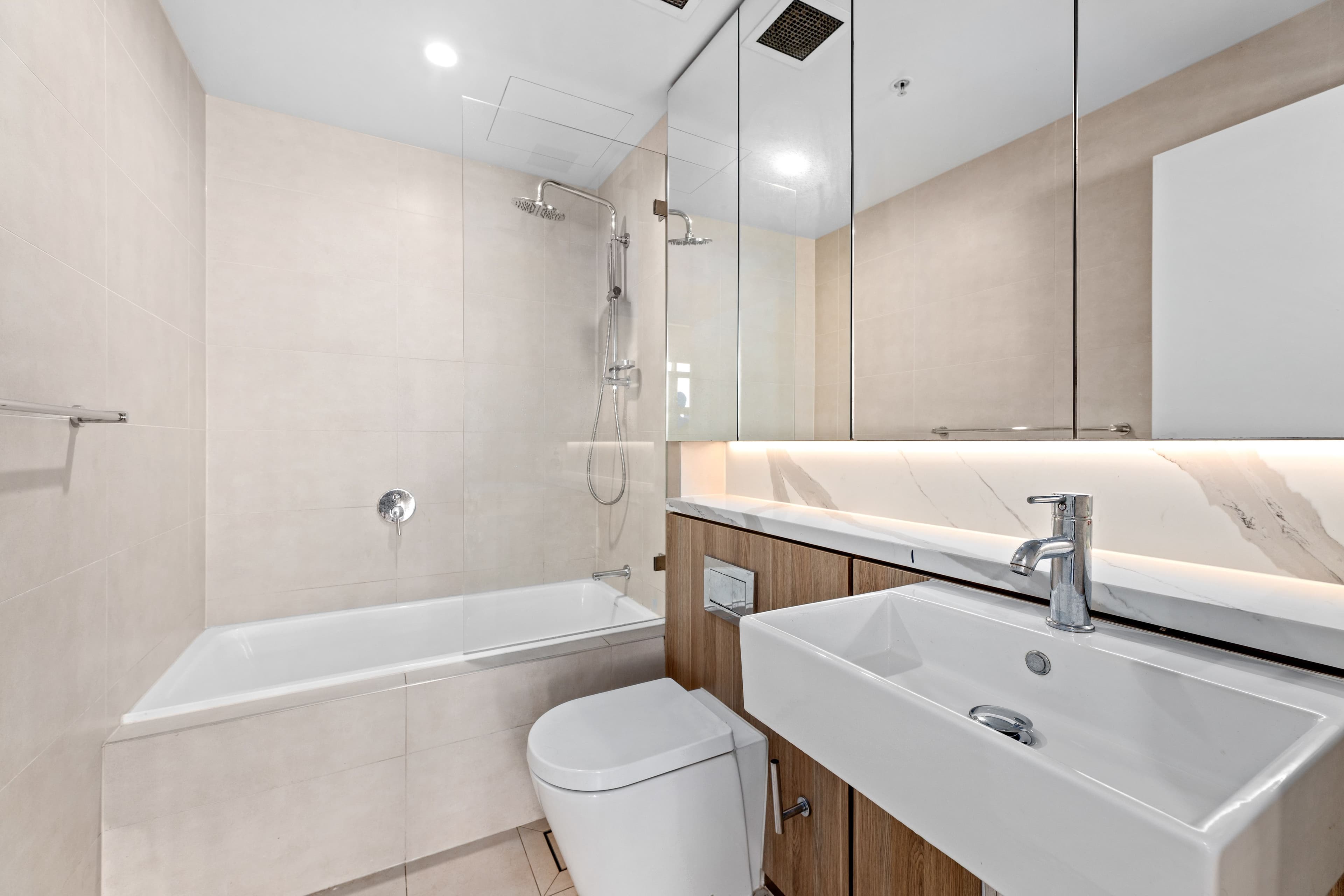 5 Village Place, Kirrawee NSW 2232, Kirrawee - Thumbnail 5