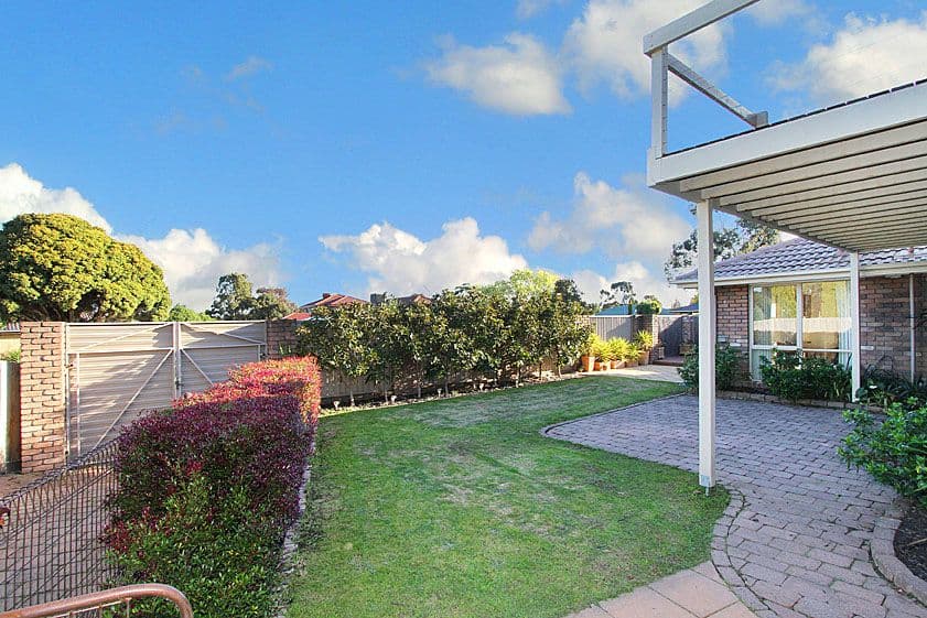 8 Meldrum Avenue, MILL PARK VIC 3082, Mill Park - Thumbnail 8