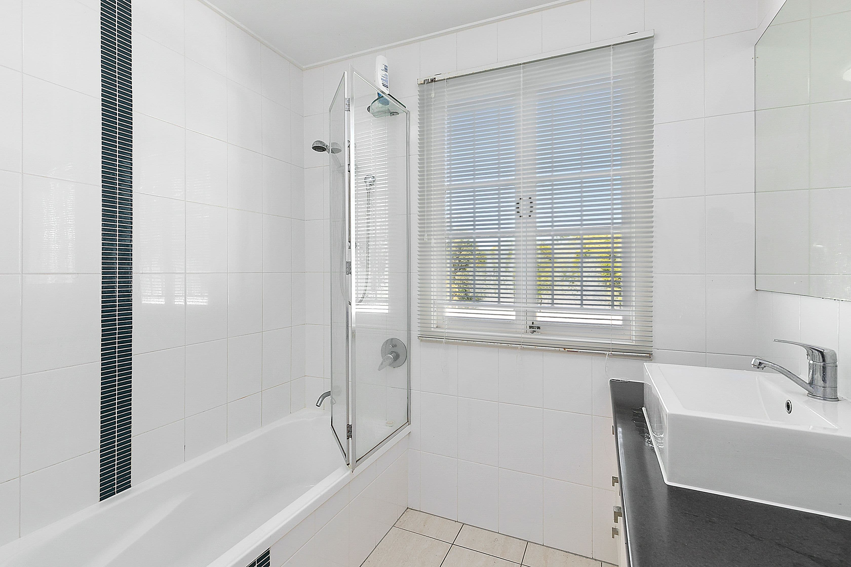 15 Graham Street, Indooroopilly QLD 4068, Indooroopilly - Thumbnail 7
