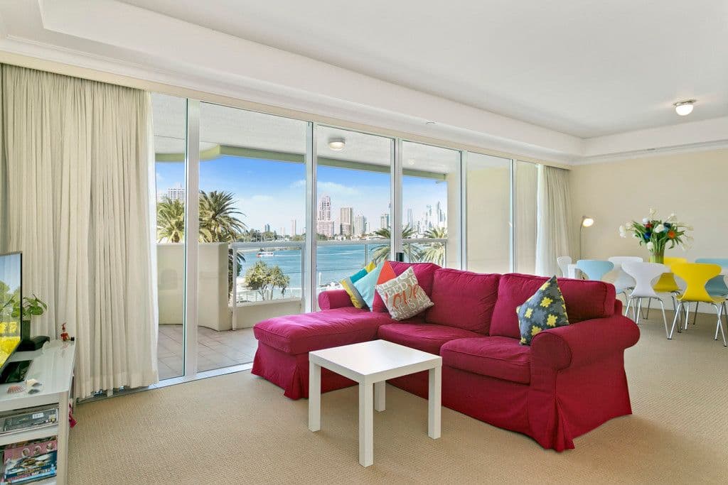 75 Brighton Parade, Southport QLD 4215, Southport - Thumbnail 3