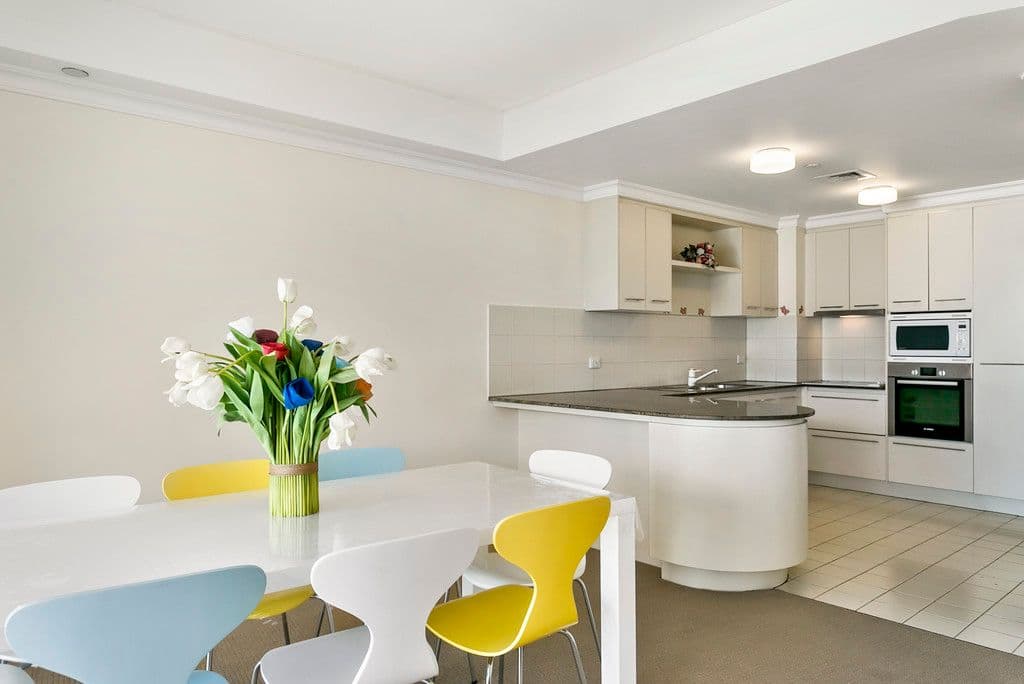 75 Brighton Parade, Southport QLD 4215, Southport - Thumbnail 5