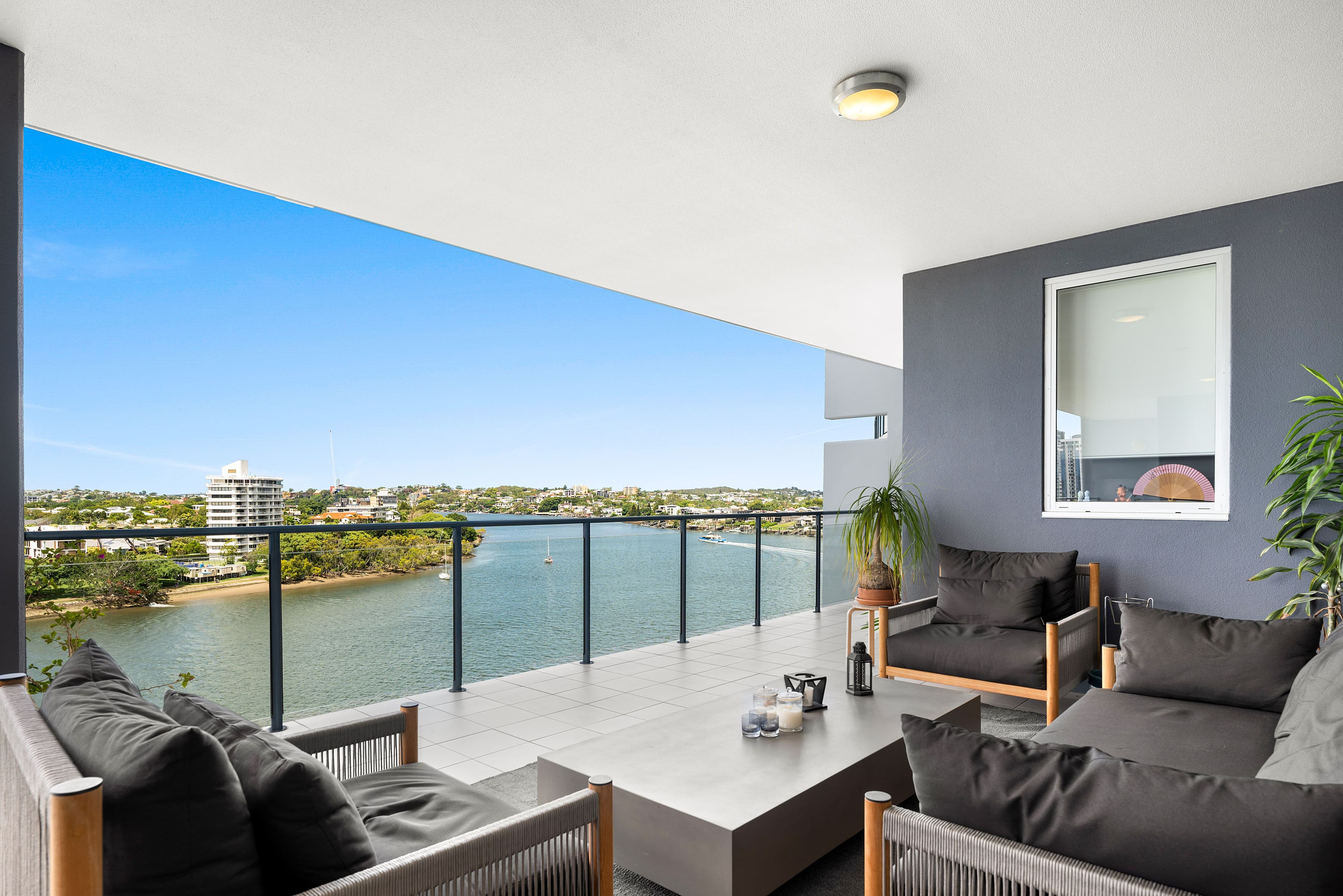 98 Thorn Street, Kangaroo Point QLD 4169, Kangaroo Point - Thumbnail 2
