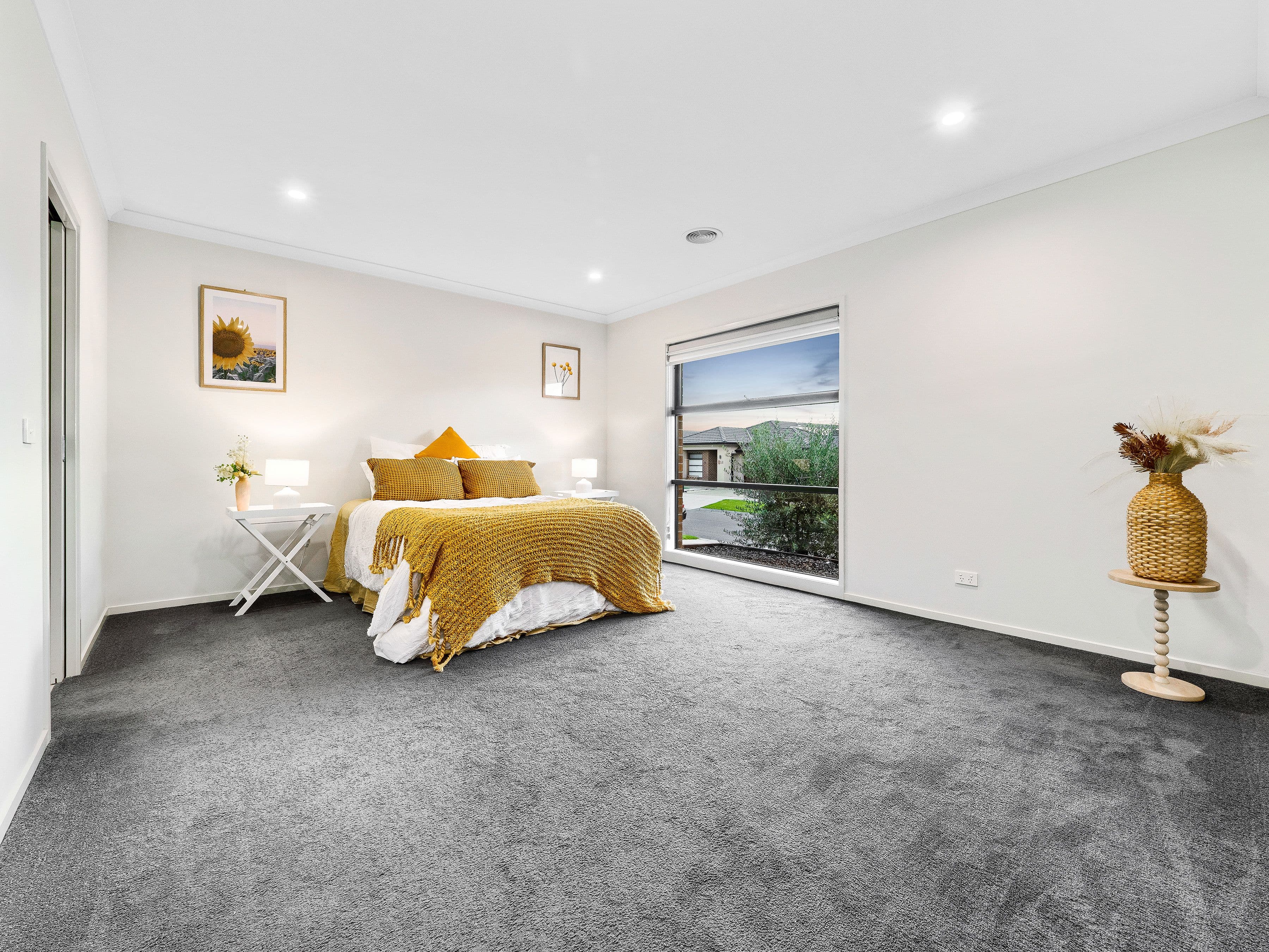 3 Inverloch Avenue, Clyde VIC 3978, Clyde - Thumbnail 2