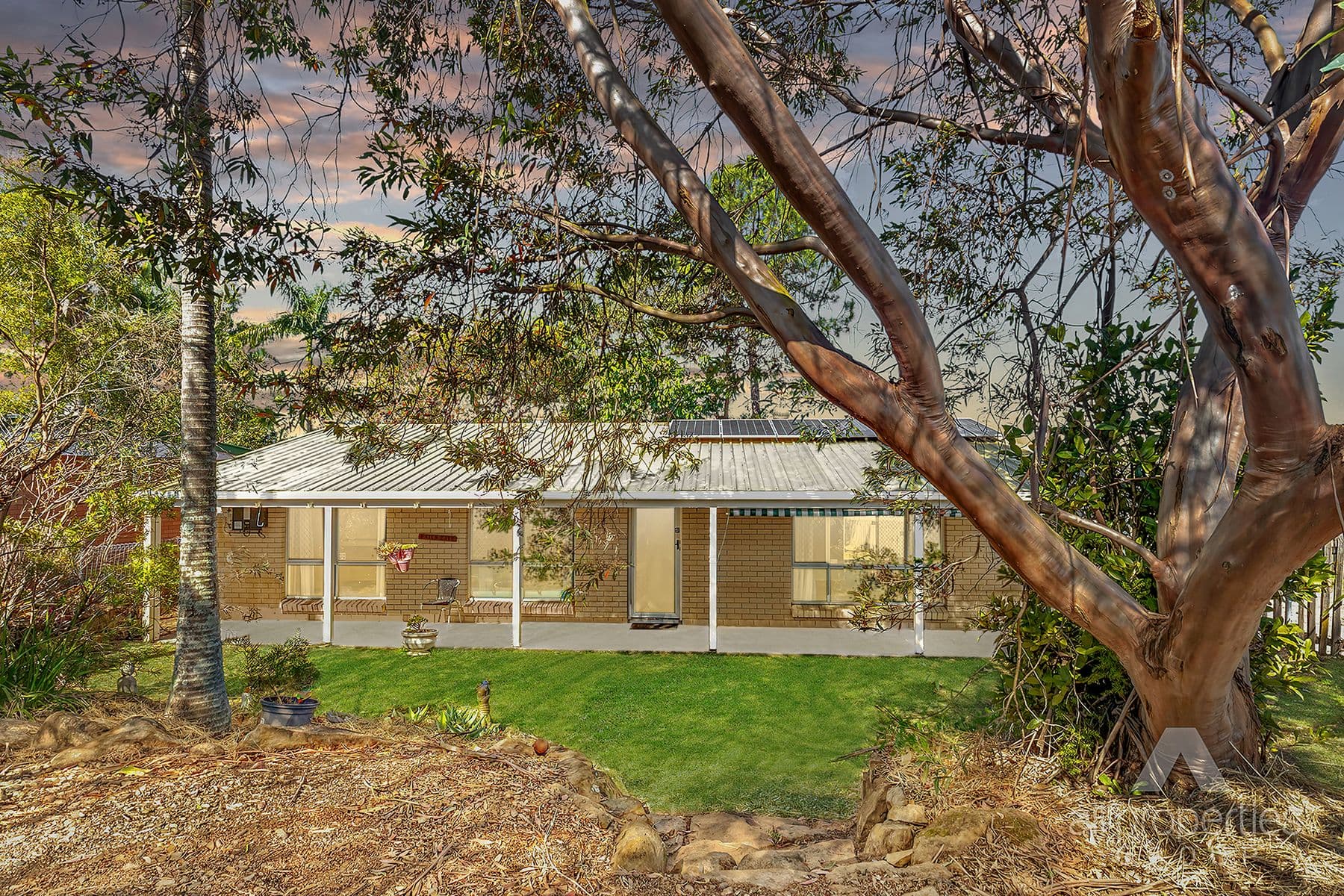 95 Conifer Street, Hillcrest QLD 4118, Hillcrest - Image 1