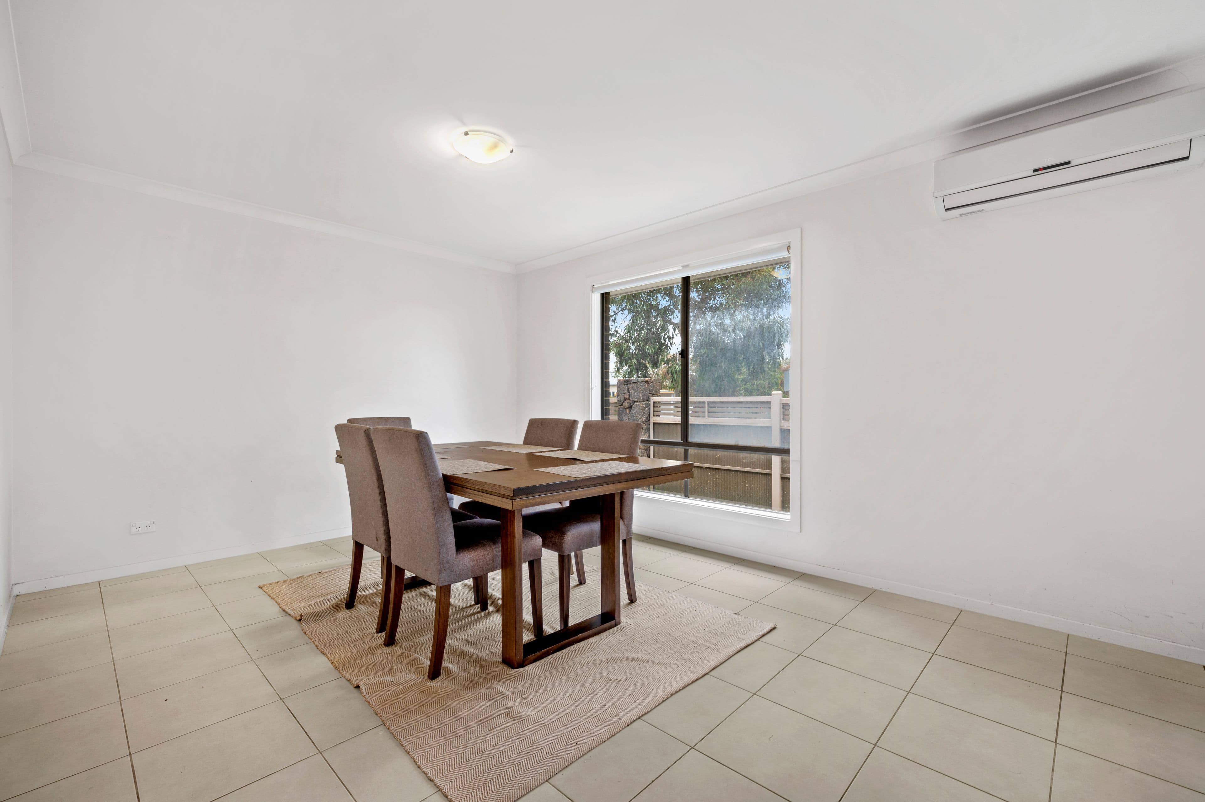 21 Marble Drive, Melton South VIC 3338, Melton South - Thumbnail 4