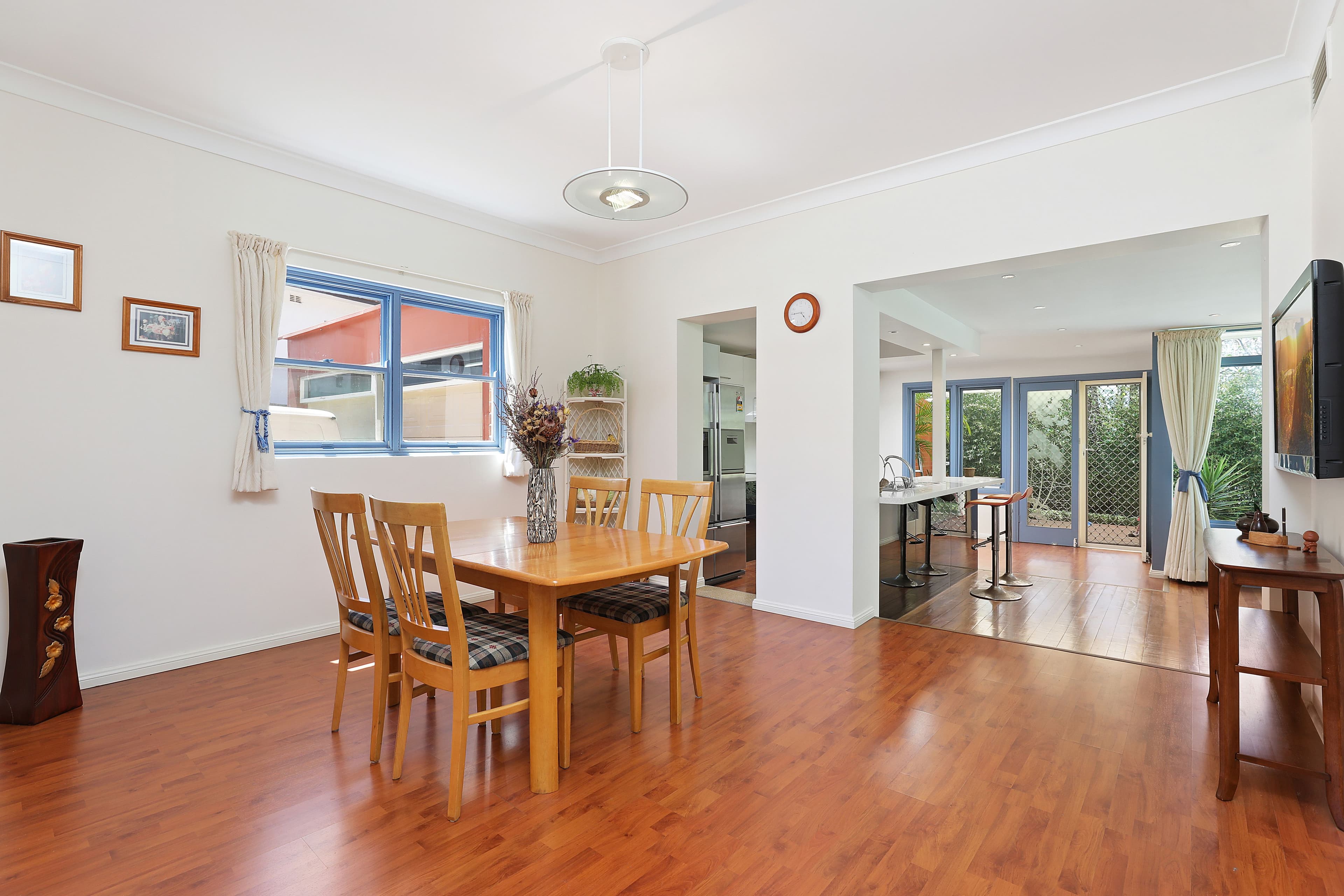 91 Eastern Valley Way, Castlecrag - Thumbnail 4
