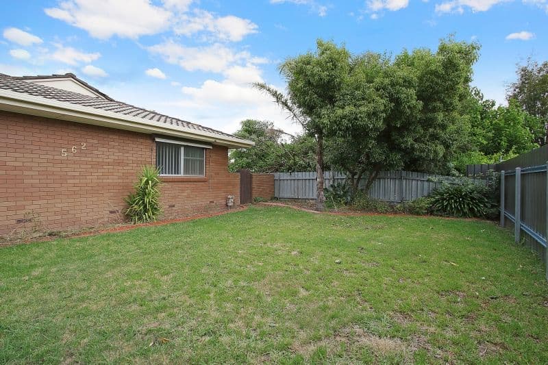 562 Woodbury Court, Lavington NSW 2641, Lavington - Thumbnail 3