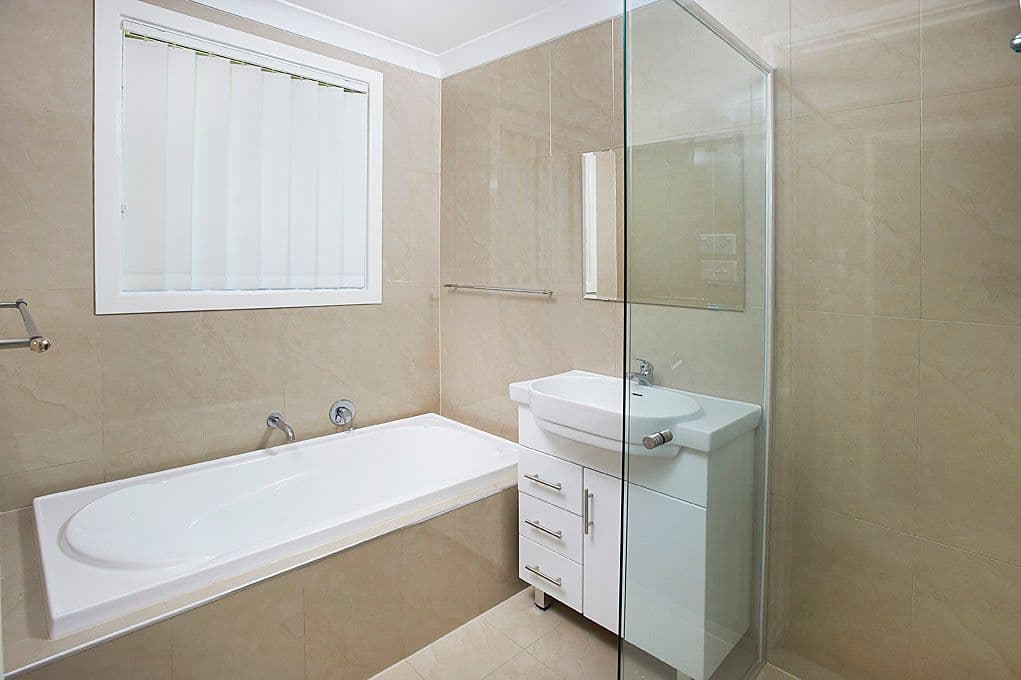 70 Nathan Crescent, DEAN PARK NSW 2761, Dean Park - Thumbnail 3