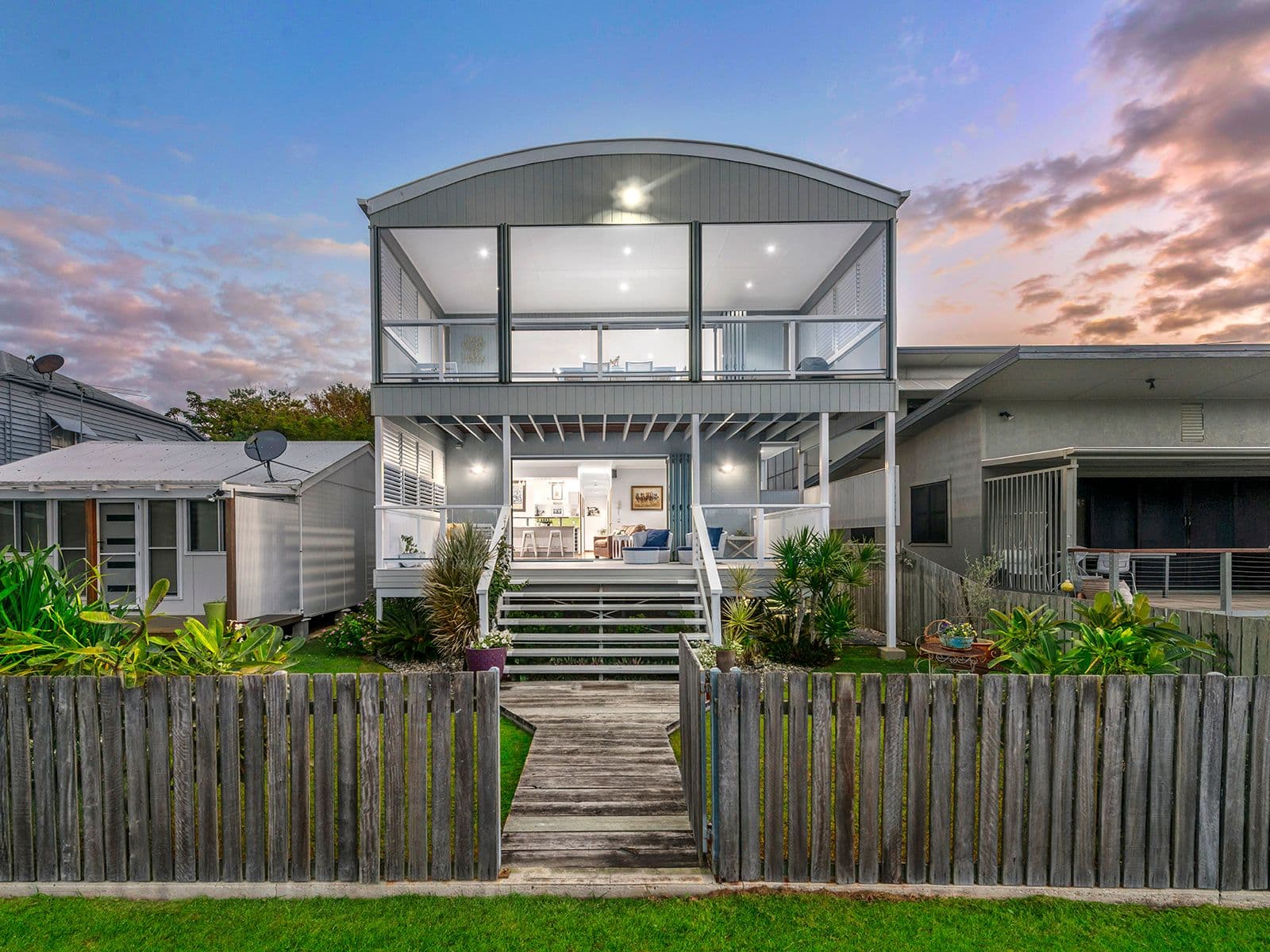 61 O'Quinn Street, Nudgee Beach QLD 4014, Nudgee Beach - Image 1