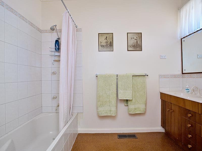 13 Abercromby Road, BLACKBURN SOUTH VIC 3130, Blackburn South - Thumbnail 6