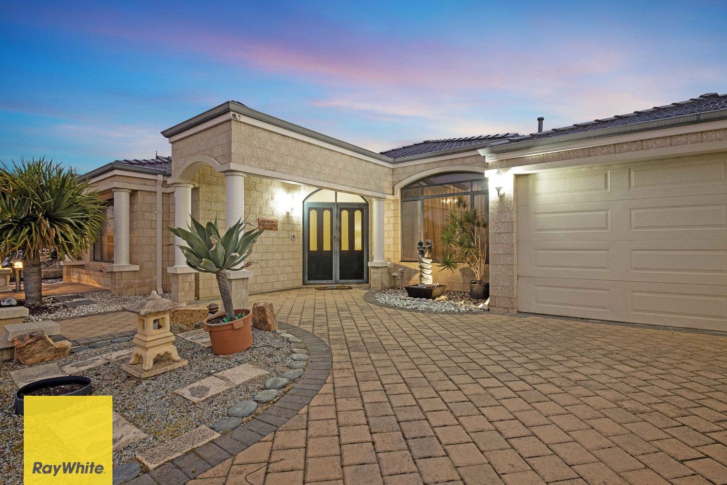 27 Boynton Gardens, Iluka WA 6028, Iluka - Thumbnail 2