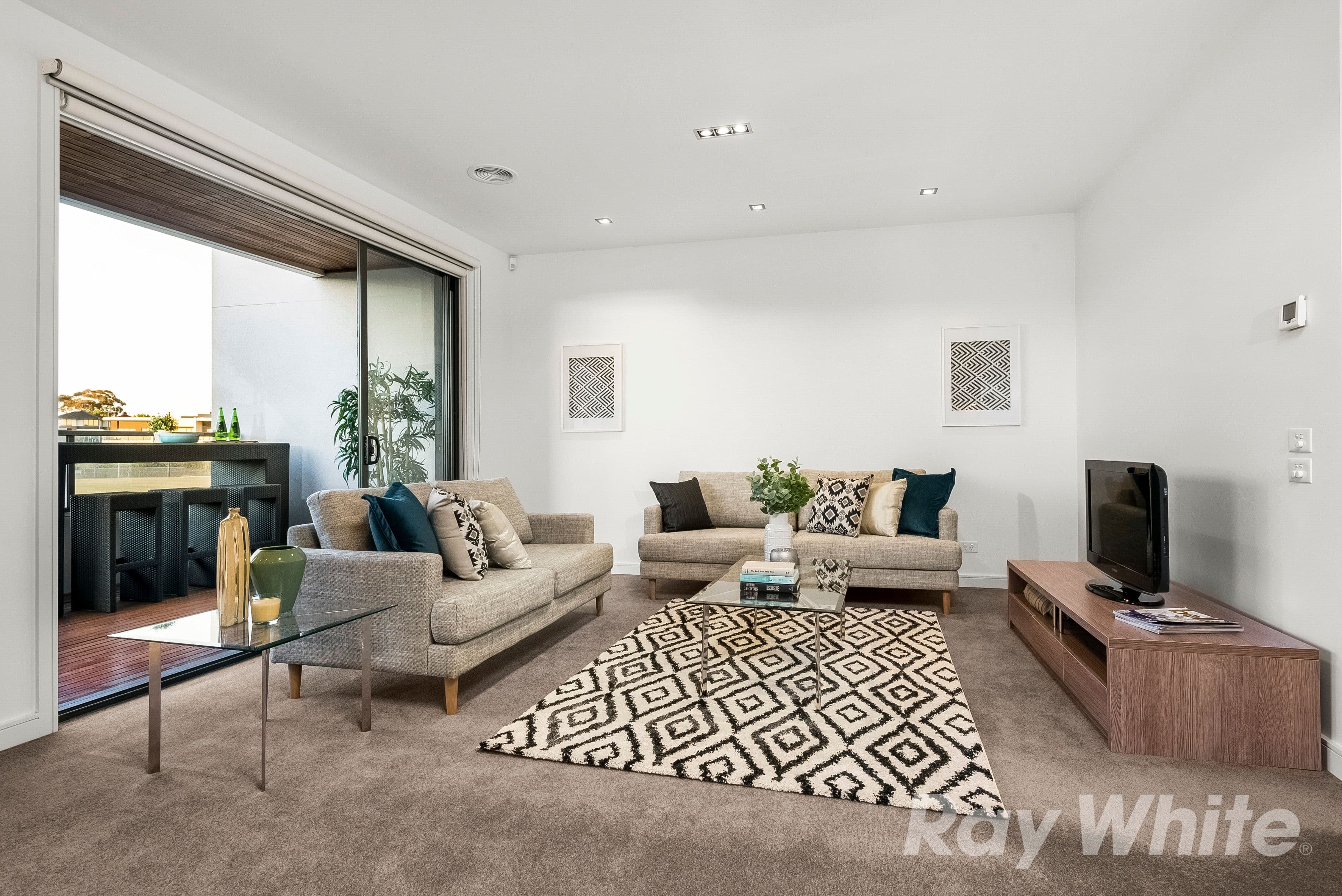 86 Waverley Park Drive, Mulgrave VIC 3170, Mulgrave - Thumbnail 4