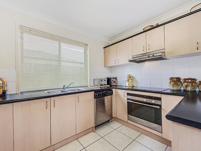 30 Clydesdale Drive, UPPER COOMERA QLD 4209, Upper Coomera - Thumbnail 4