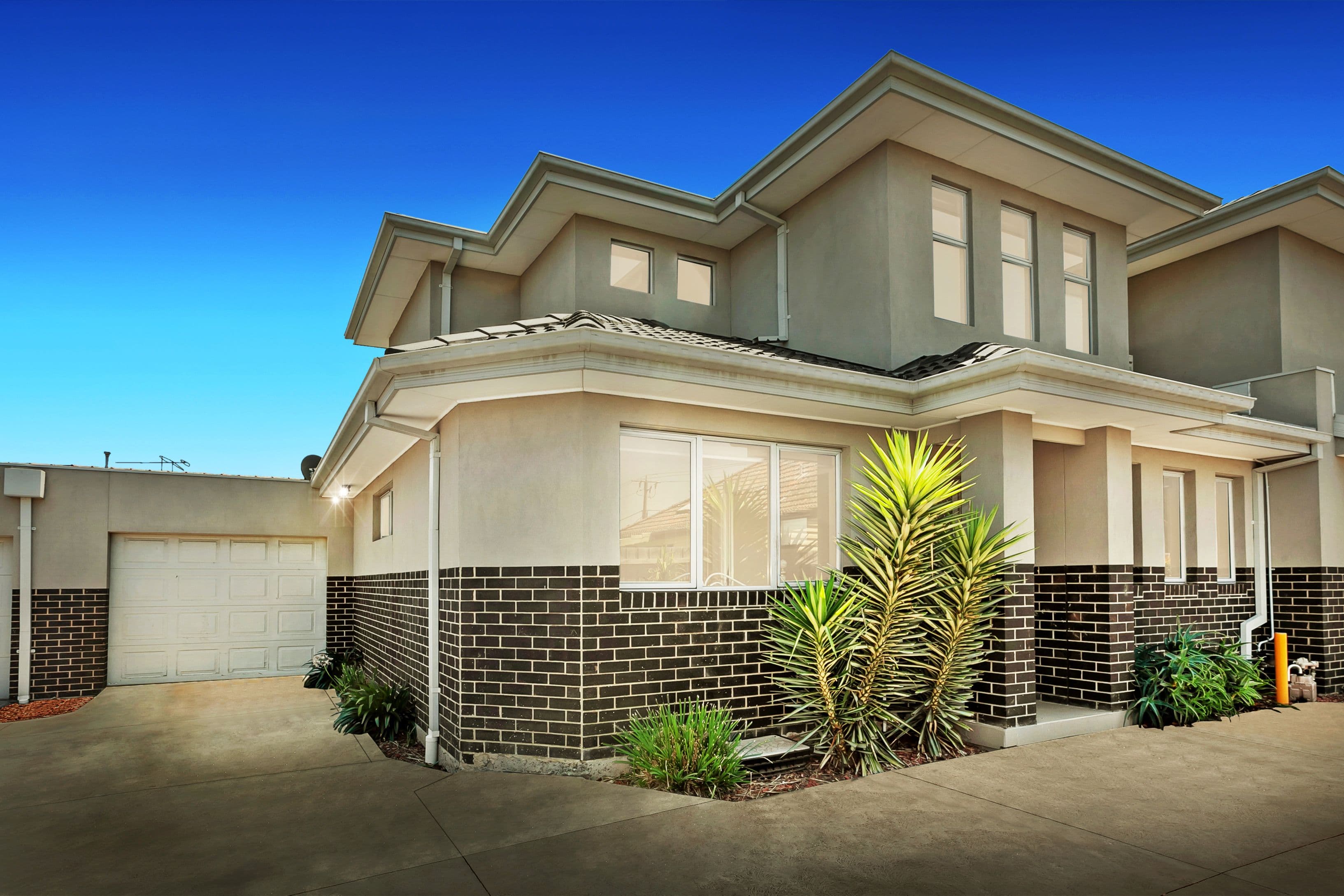 27 Waratah Avenue, Tullamarine VIC 3043, Tullamarine - Image 1