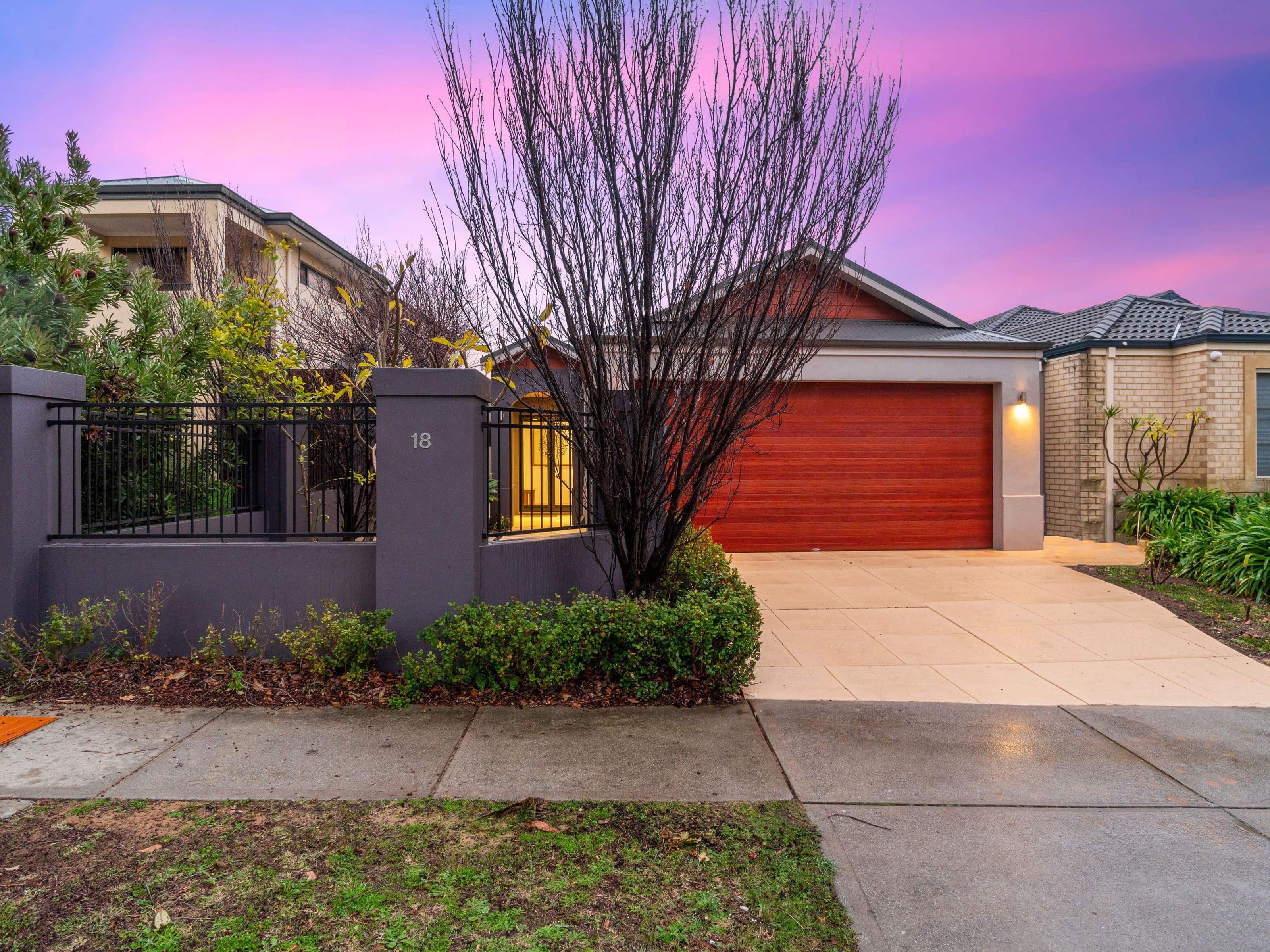 18 Hope Avenue, Manning WA 6152, Manning - Image 1