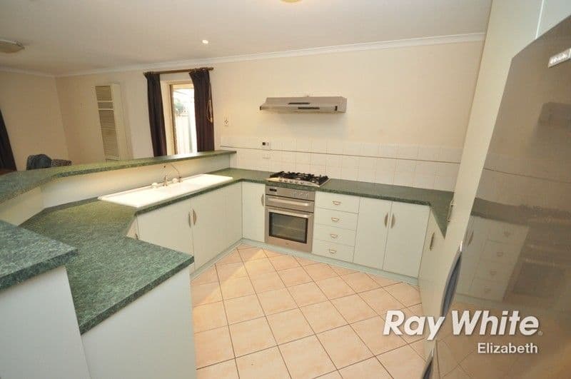45 Magnolia Crescent, CRAIGMORE SA 5114, Craigmore - Thumbnail 6