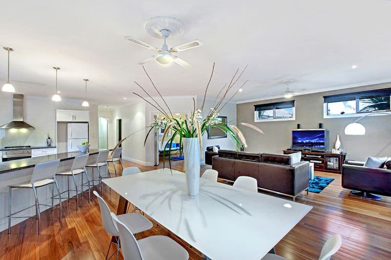 62 Kenmare Street, WATSONIA VIC 3087, Watsonia - Thumbnail 2