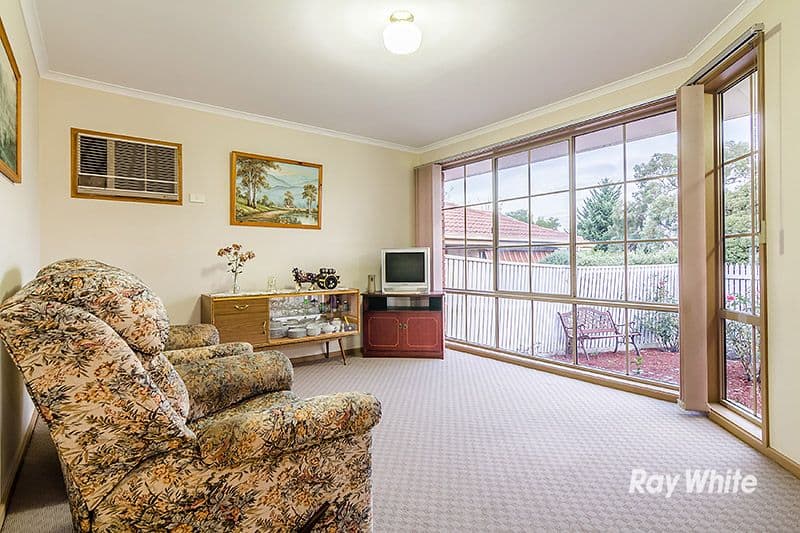 6 Hawker Gardens, Berwick VIC 3806, Berwick - Thumbnail 6