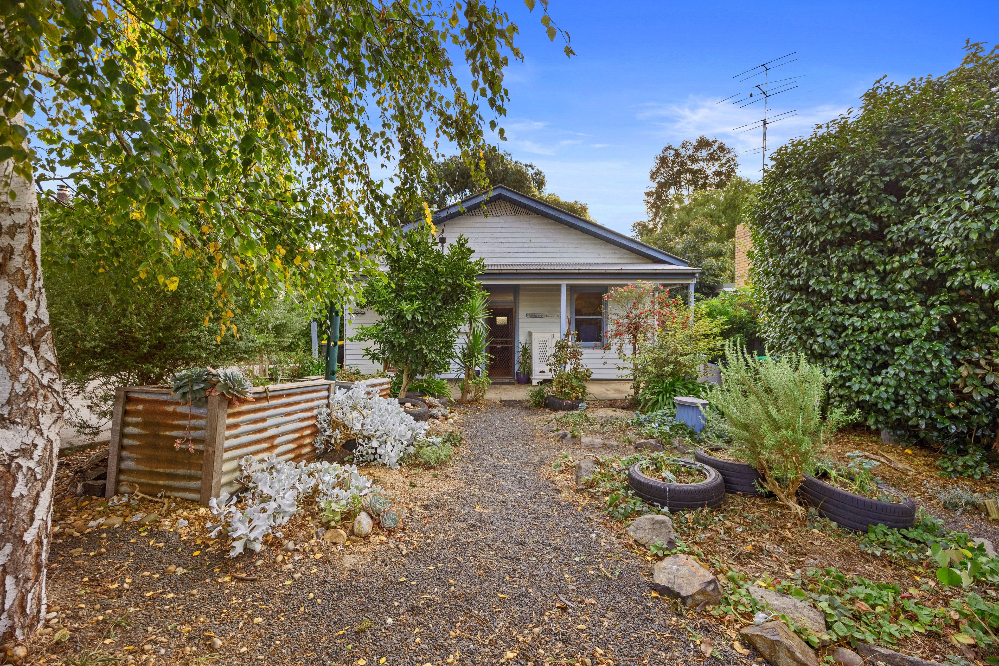 38 Brumley Street, Leongatha VIC 3953, Leongatha - Image 1