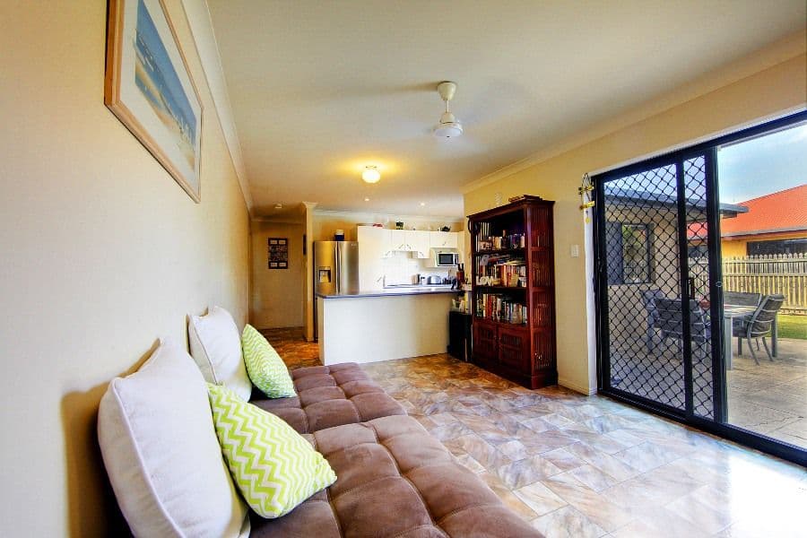49 Martinez Avenue, WEST END QLD 4810, West End - Thumbnail 3