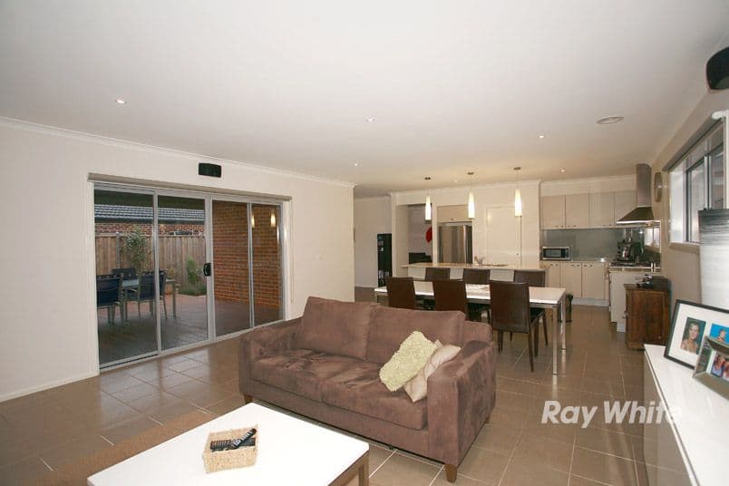24 Alysha Avenue, LYNDHURST VIC 3975, Lyndhurst - Thumbnail 4