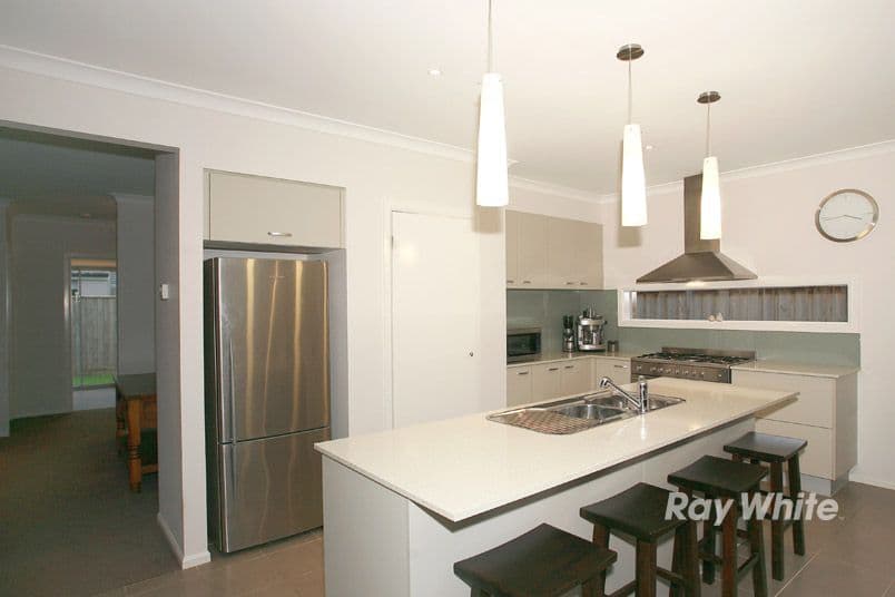 24 Alysha Avenue, LYNDHURST VIC 3975, Lyndhurst - Thumbnail 7