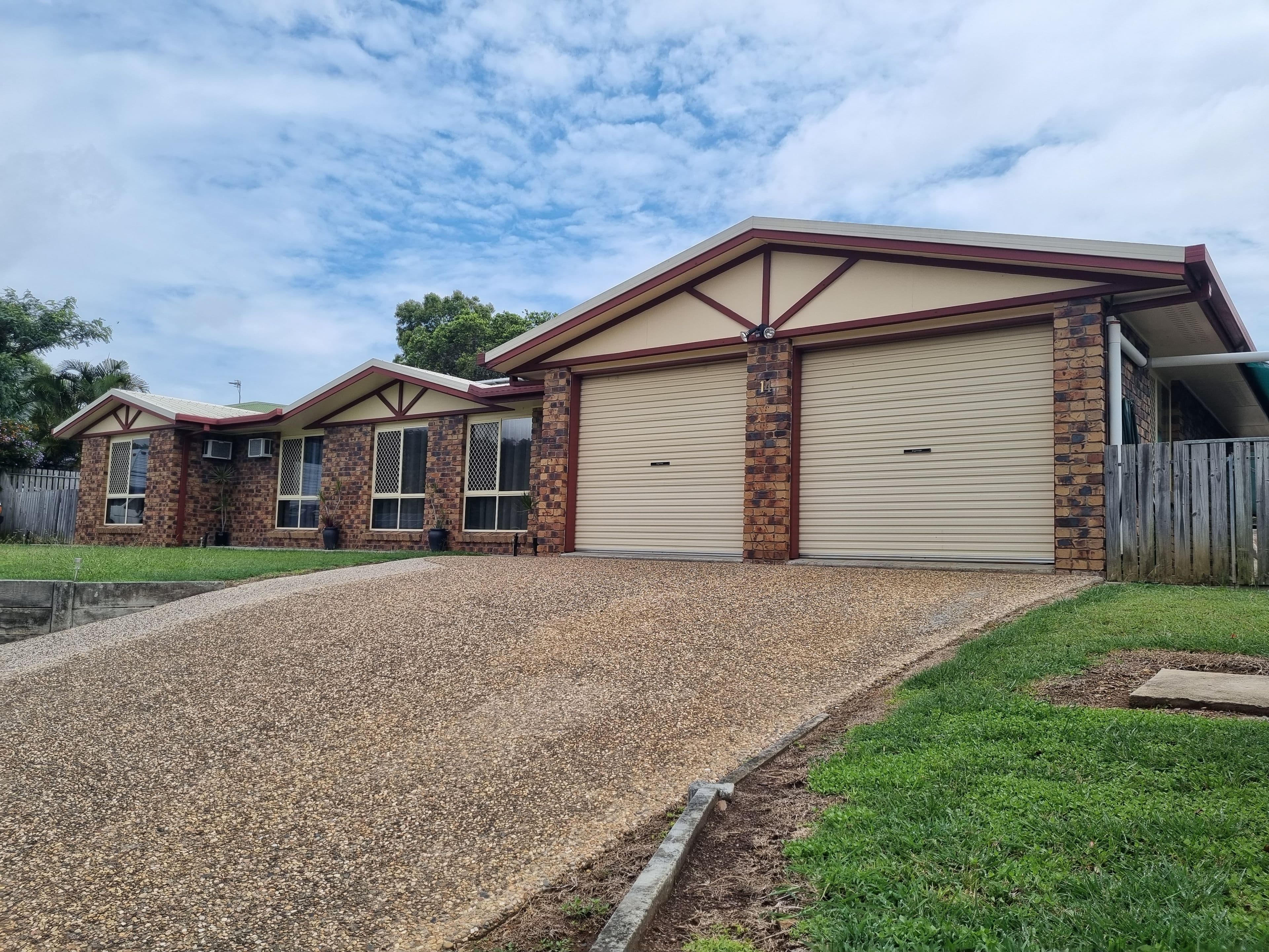 14 Curtis Avenue, Boyne Island QLD 4680, Boyne Island - Image 1