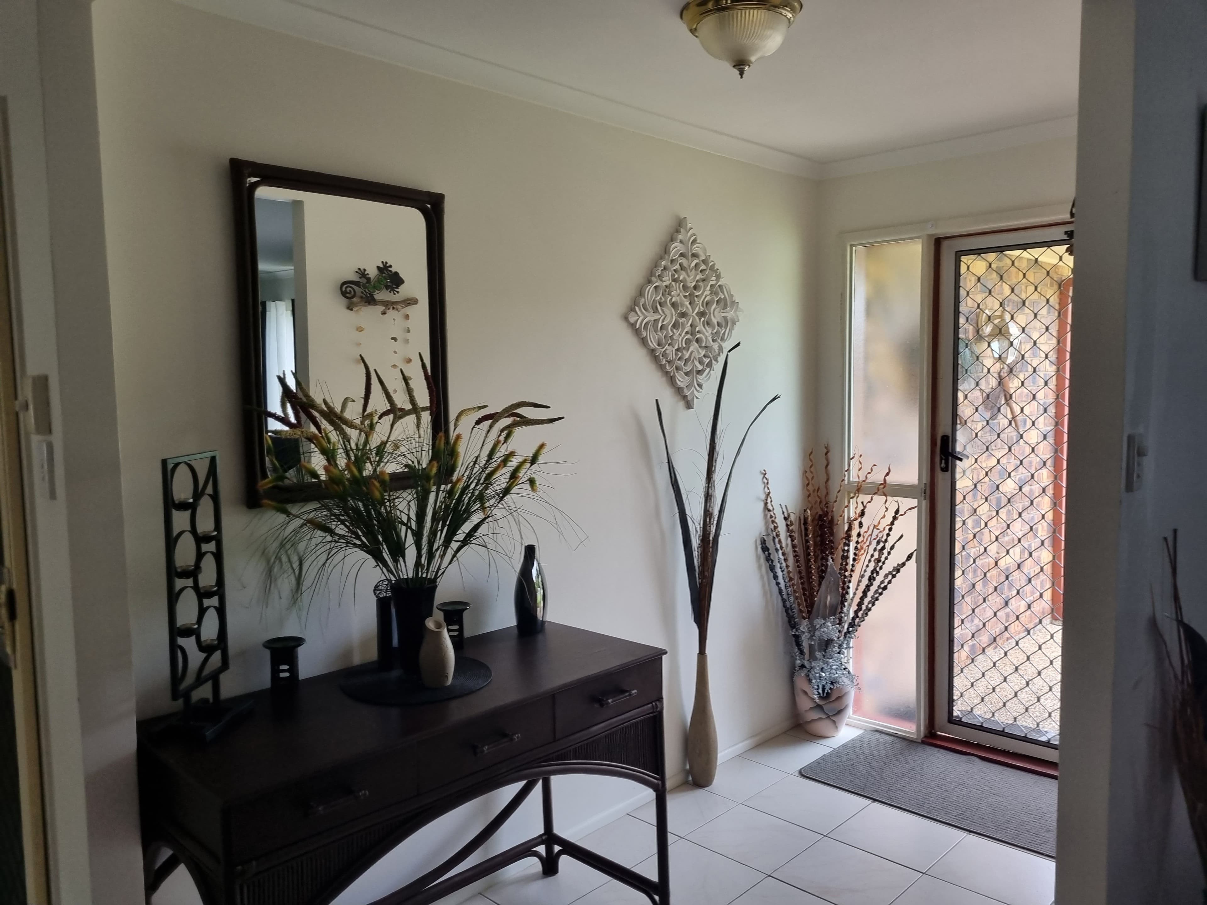 14 Curtis Avenue, Boyne Island QLD 4680, Boyne Island - Thumbnail 2