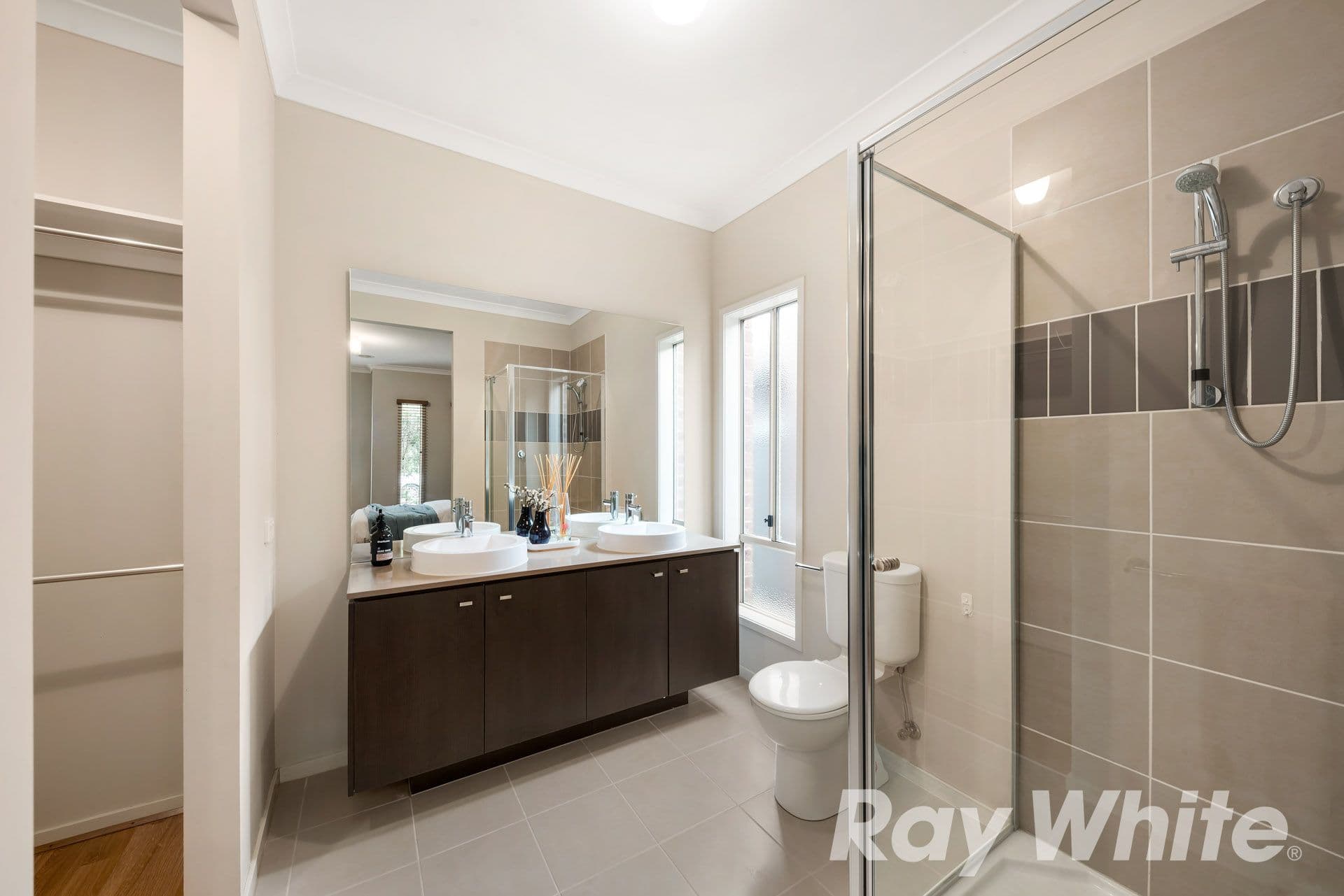 4 PITTAWAY Street, Mernda VIC 3754, Mernda - Thumbnail 5