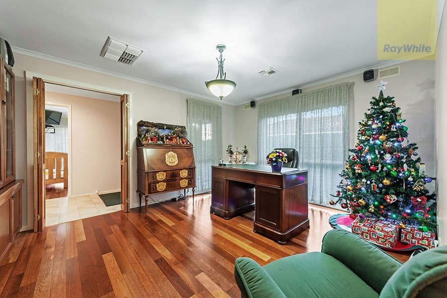 11 Sedgefield Place, Craigieburn VIC 3064, Craigieburn - Thumbnail 7