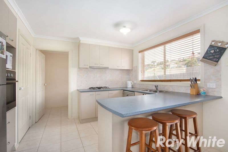 45 Meaby Drive, Pakenham VIC 3810, Pakenham - Thumbnail 3