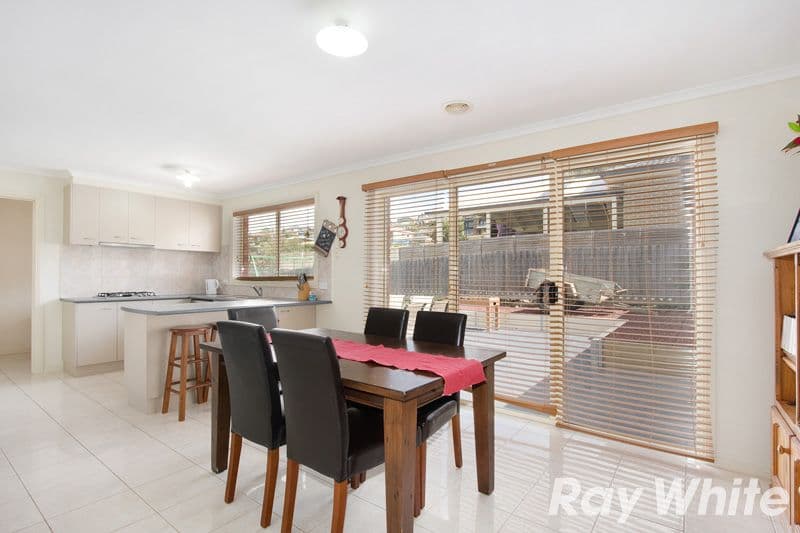 45 Meaby Drive, Pakenham VIC 3810, Pakenham - Thumbnail 4