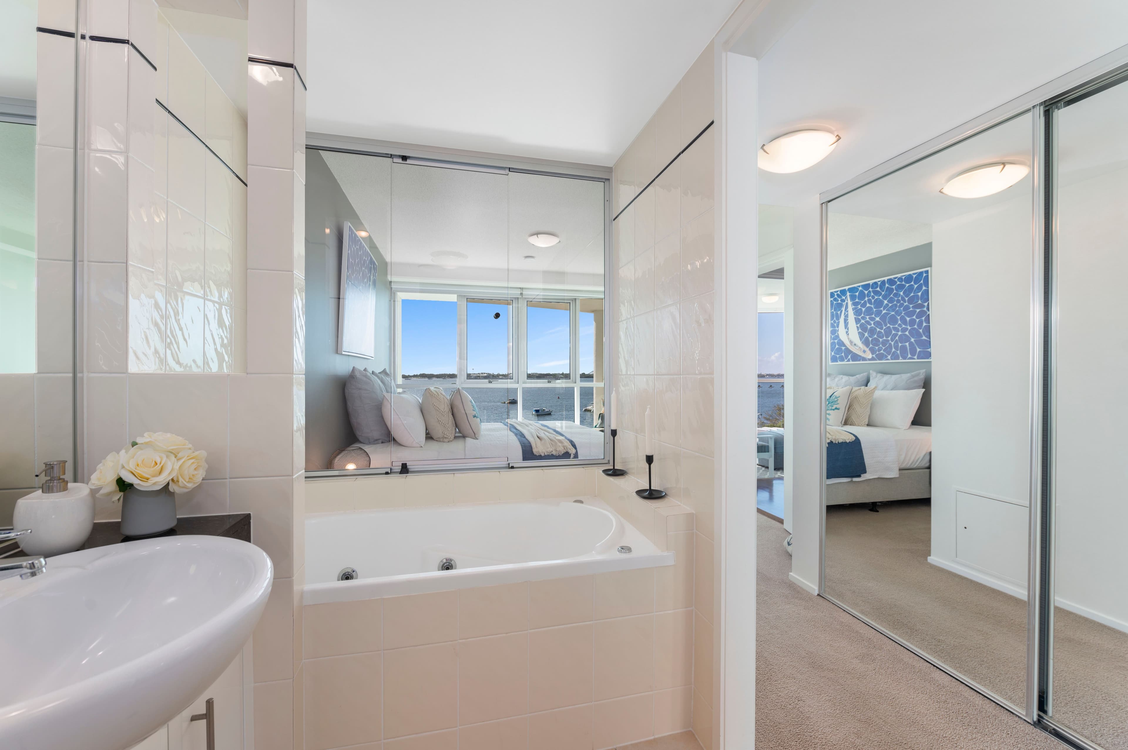 242-244 Marine Parade, Labrador QLD 4215, Labrador - Thumbnail 4