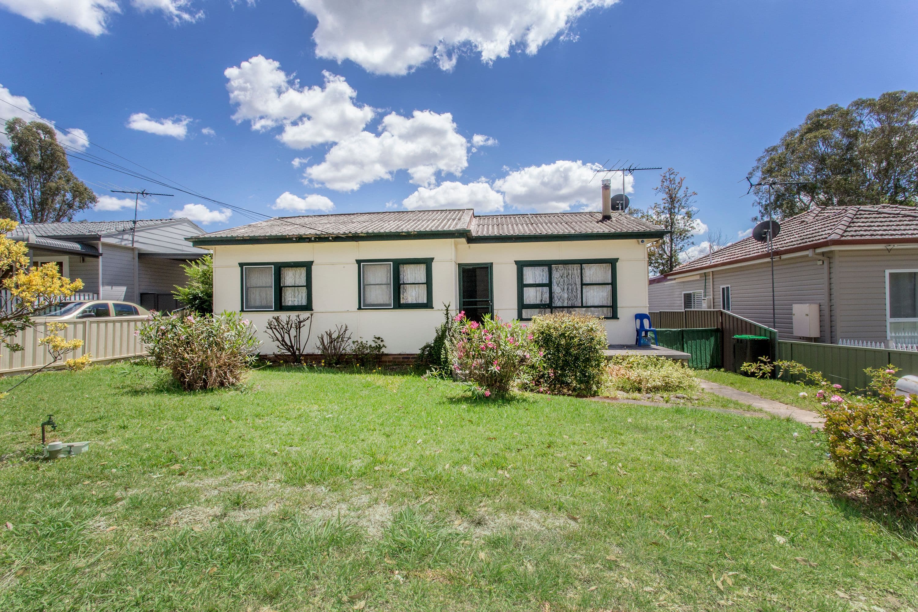21 Cambridge Street, Cambridge Park - Image 1