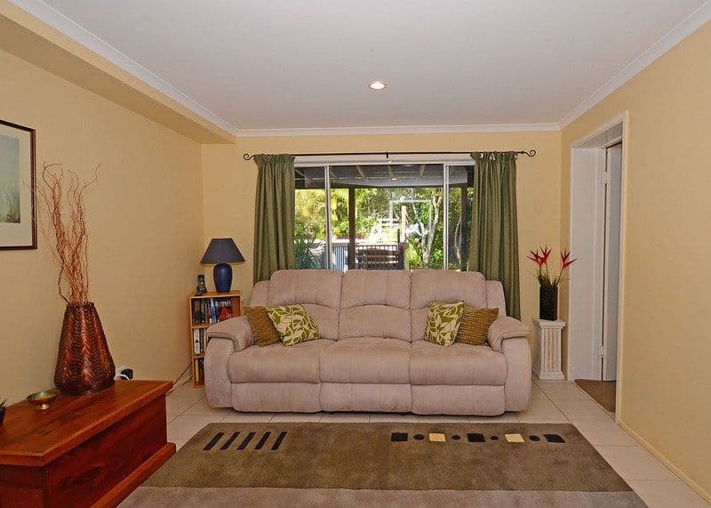 5 White Street, POINT VERNON QLD 4655, Point Vernon - Thumbnail 4