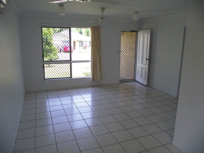 10 Sentry Court, JUBILEE POCKET QLD 4802, Jubilee Pocket - Thumbnail 2