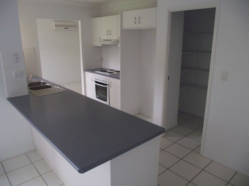 10 Sentry Court, JUBILEE POCKET QLD 4802, Jubilee Pocket - Thumbnail 3