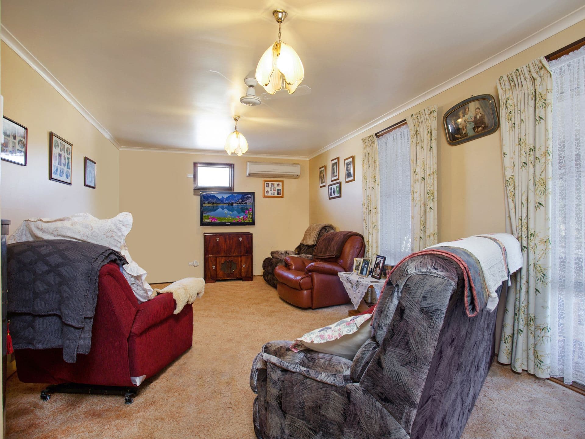 2 Wardoo Street, Simpson VIC 3266, Simpson - Thumbnail 4