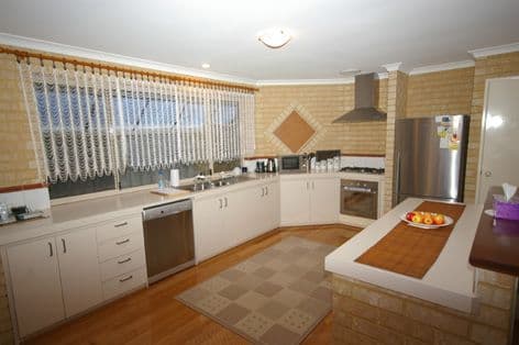 MARANGAROO WA 6064, Marangaroo - Thumbnail 4